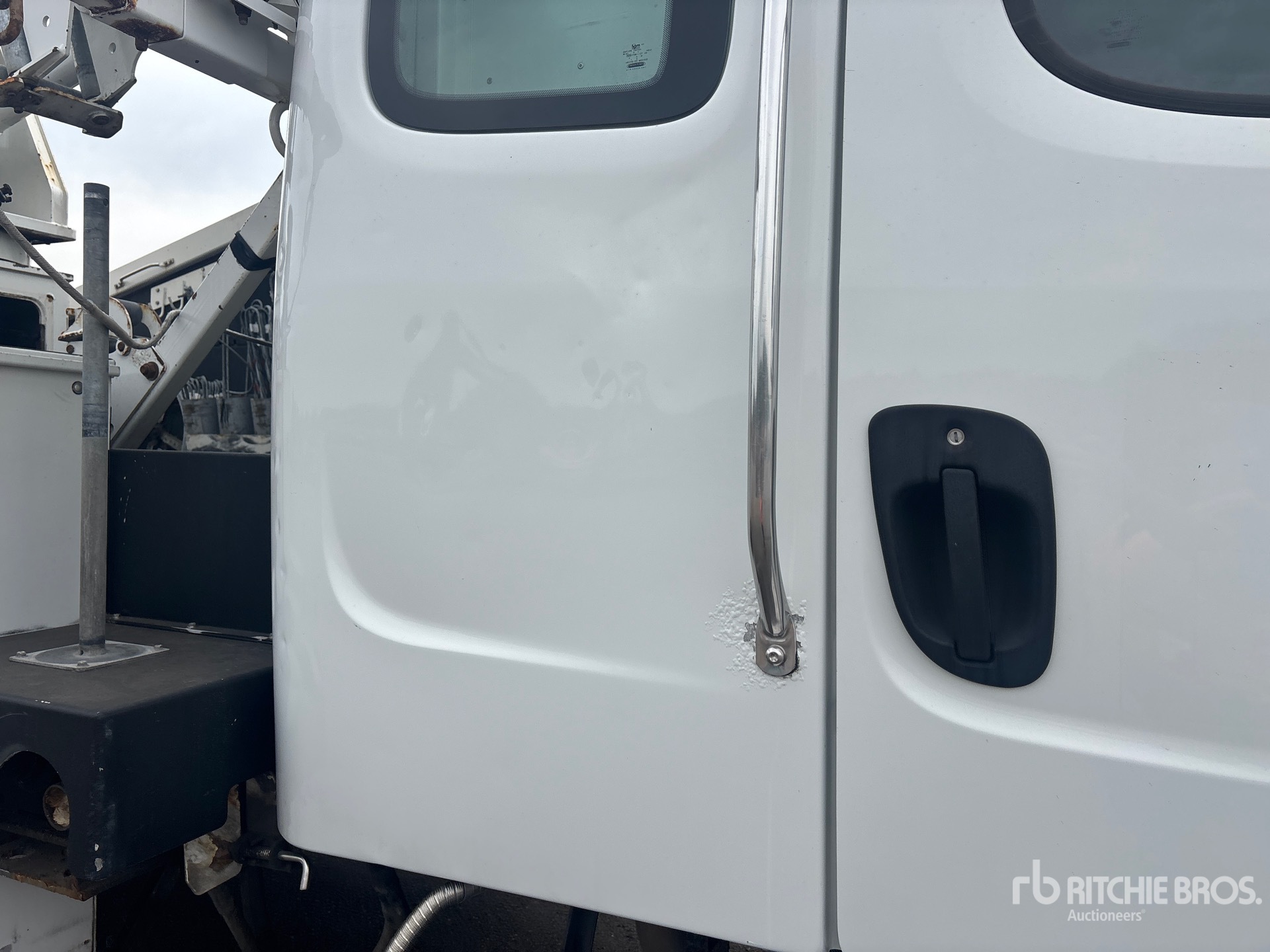 2016 Freightliner M2 106