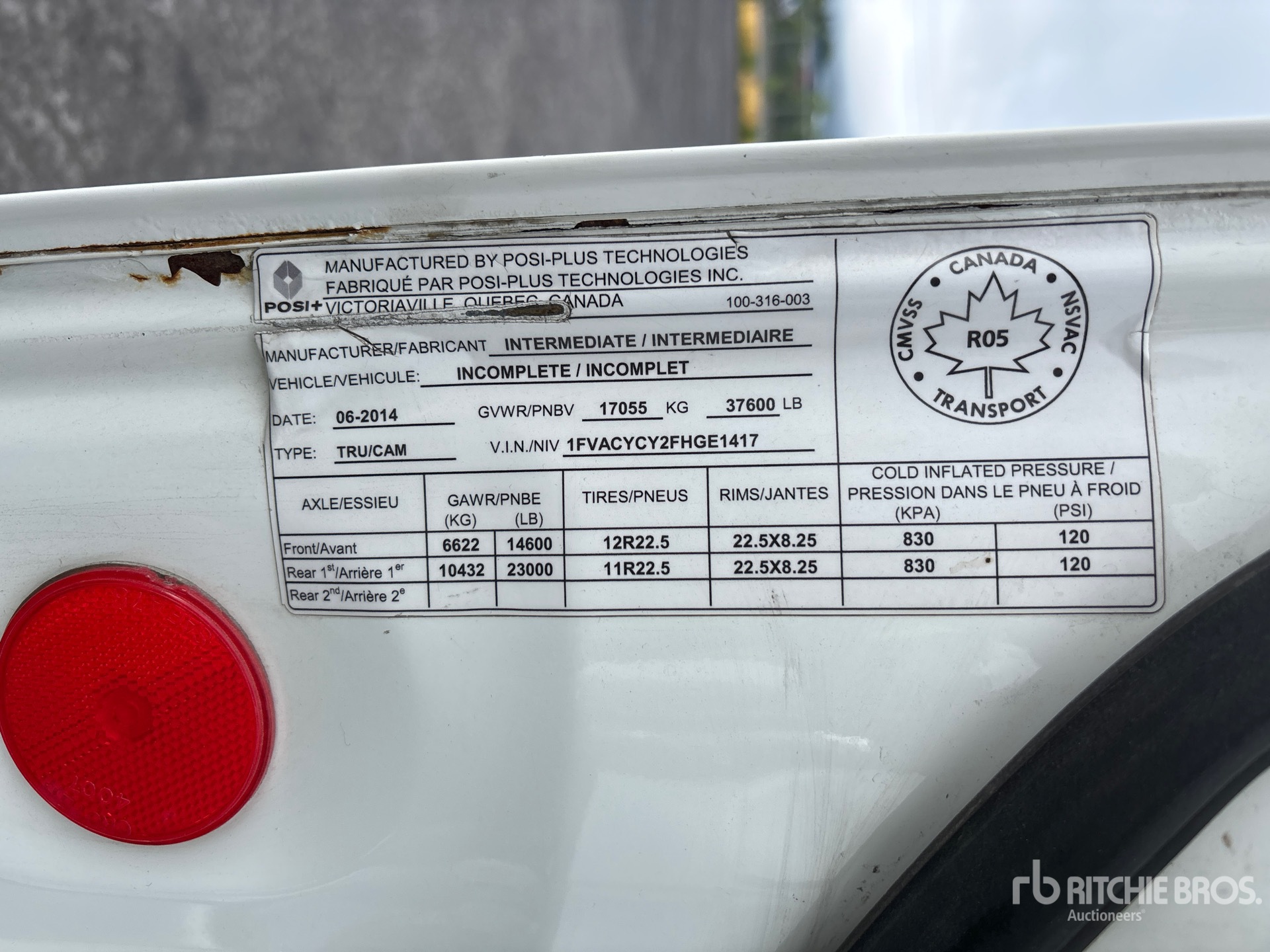 2015 Freightliner M2 106