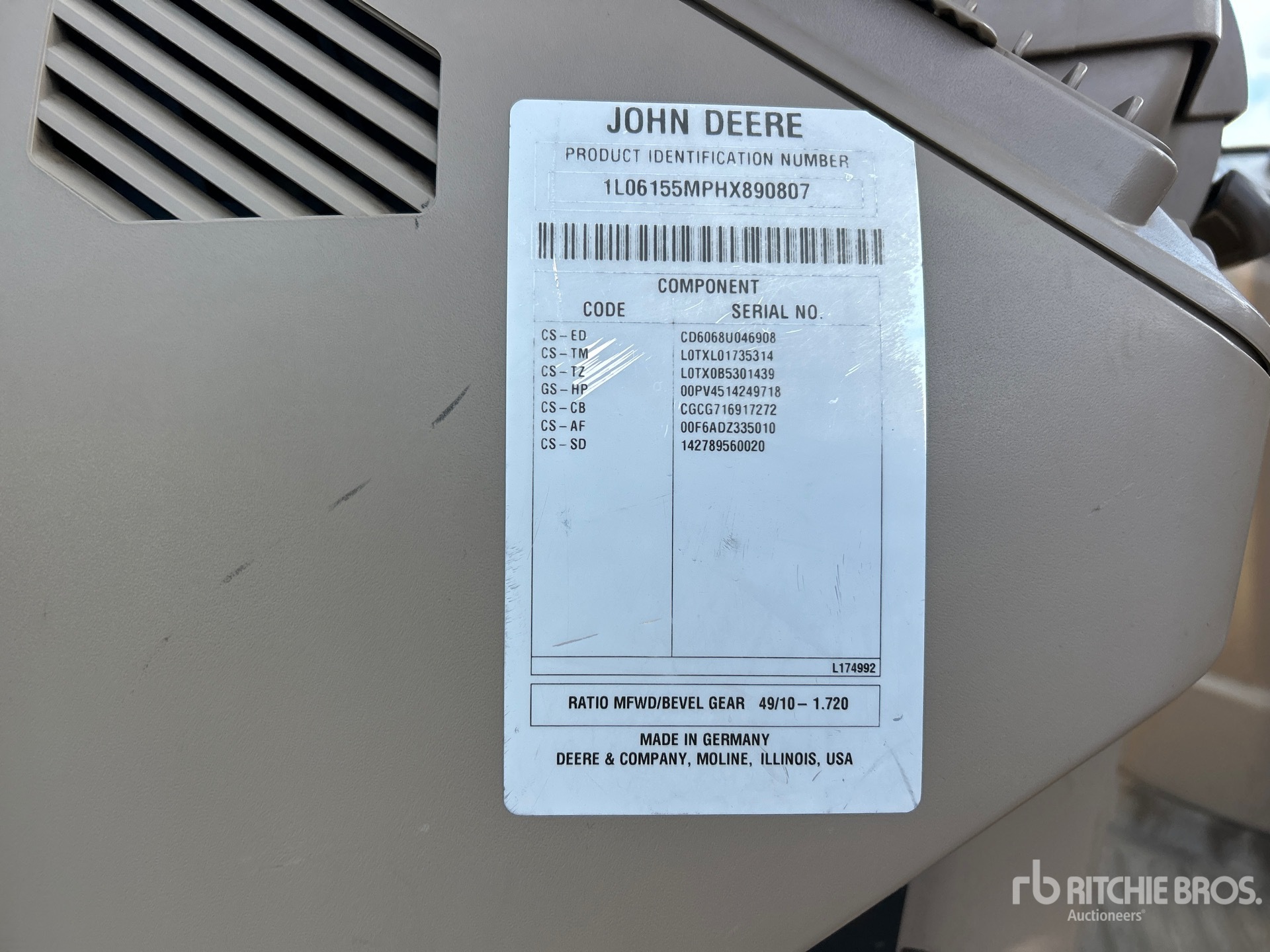 2017 John Deere 6155M
