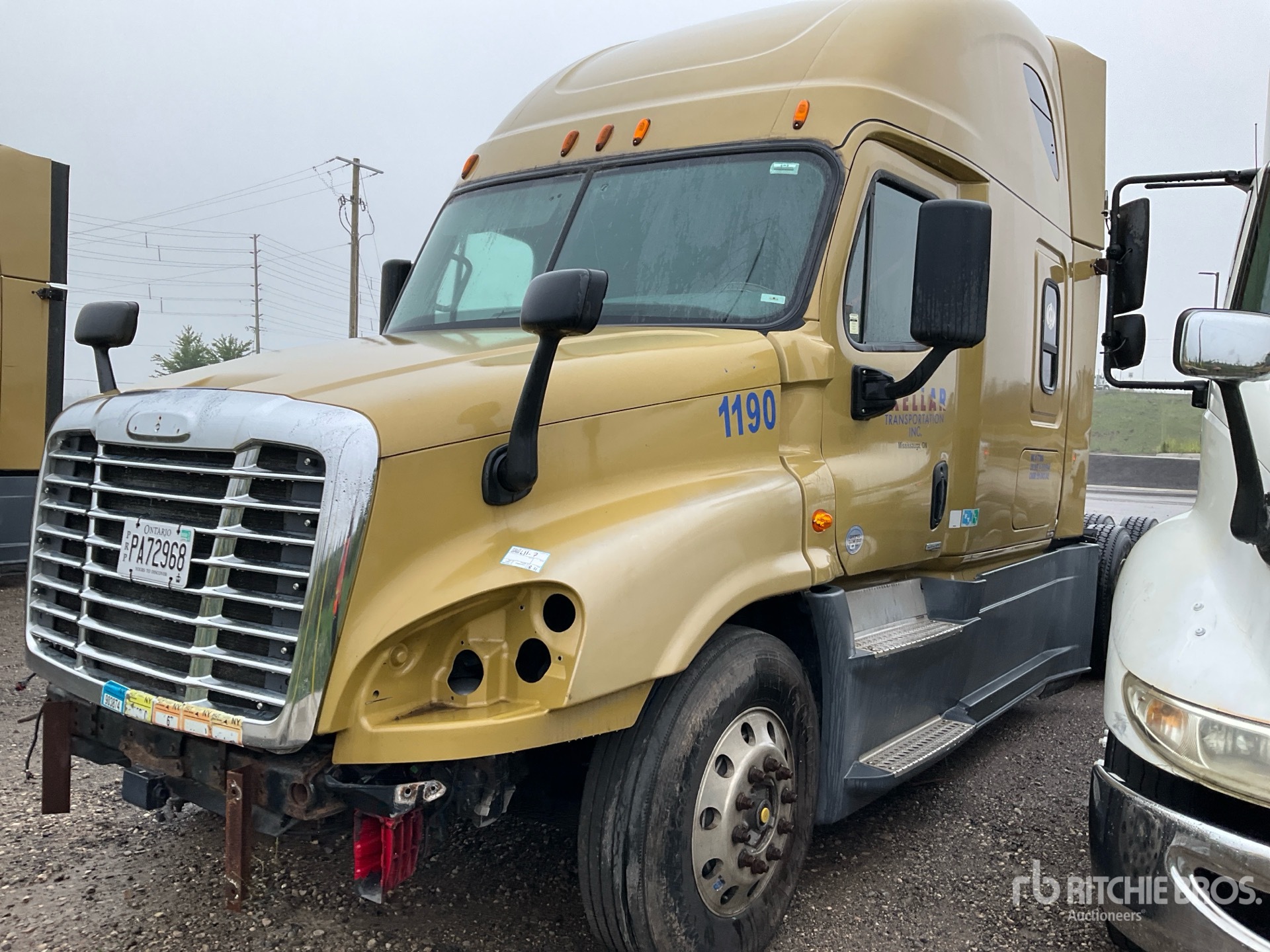 2015 Freightliner CASCADIA 125