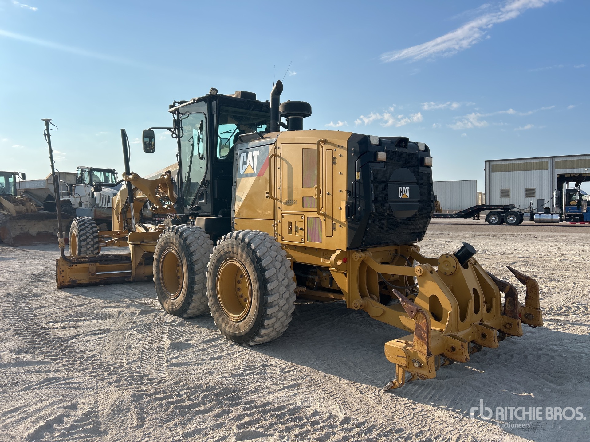 2017 Caterpillar 12M3