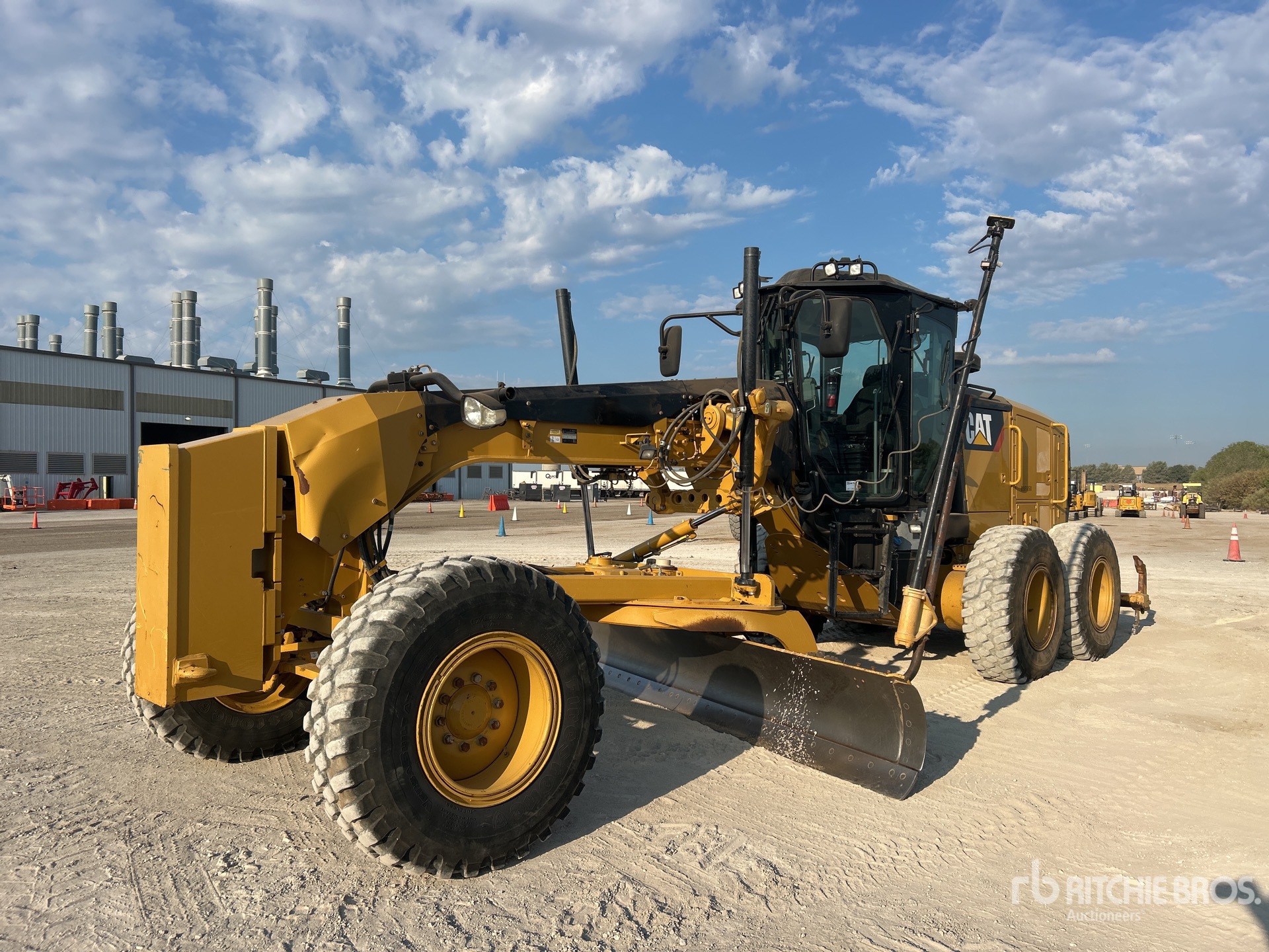 Photo of 2017 Caterpillar 12M3