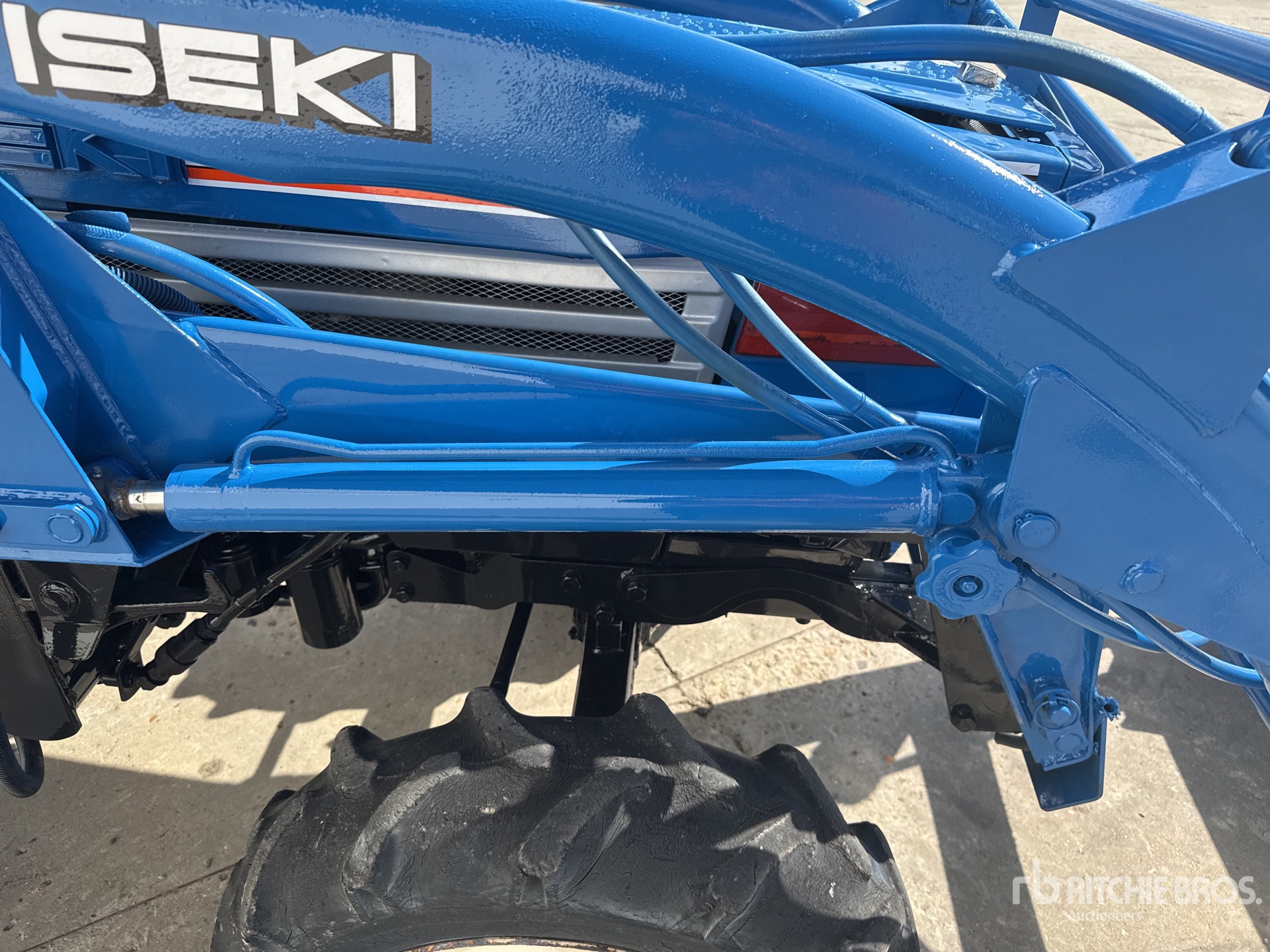 Iseki TL2301F
