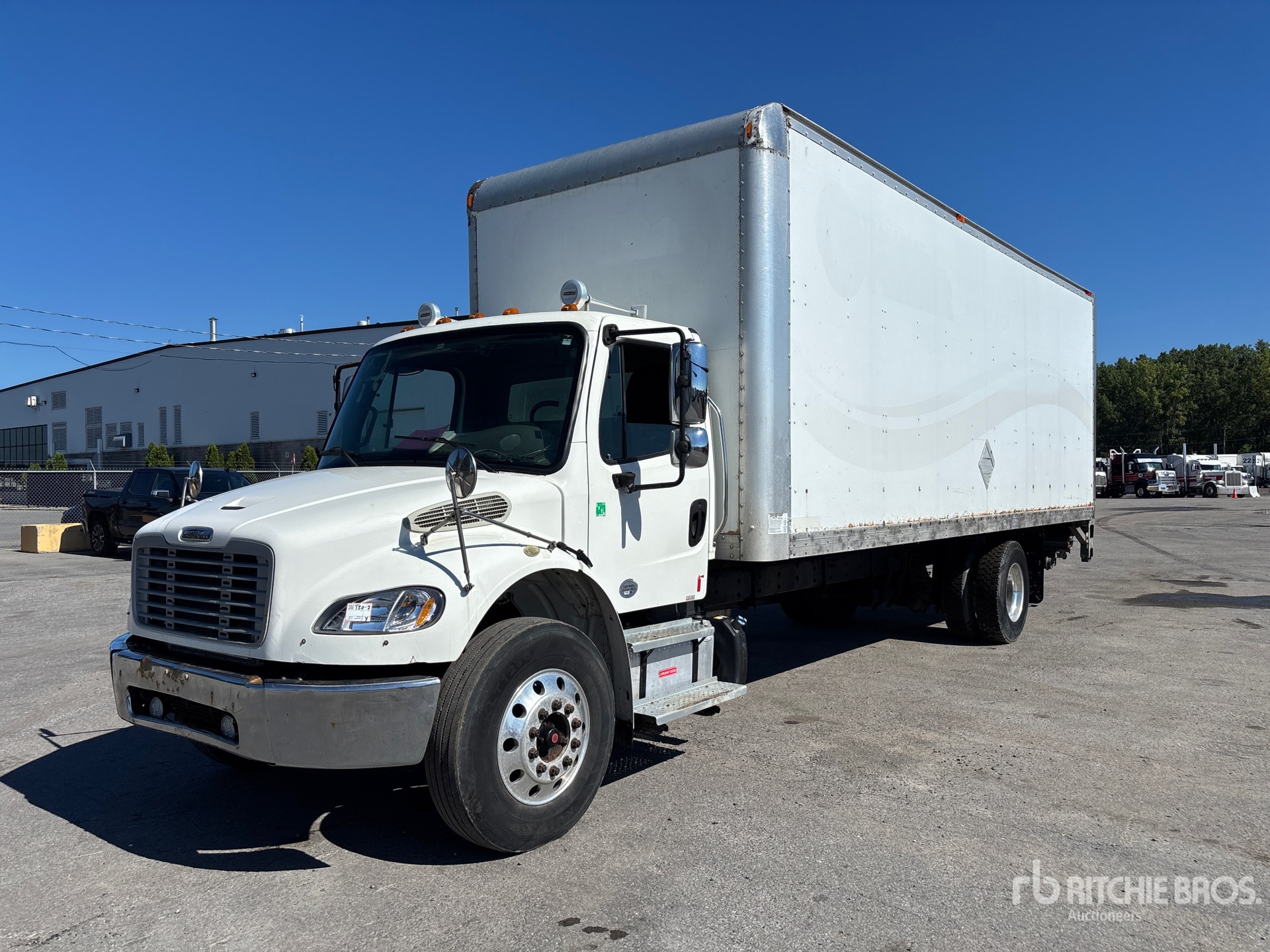 2014 Freightliner M2 106