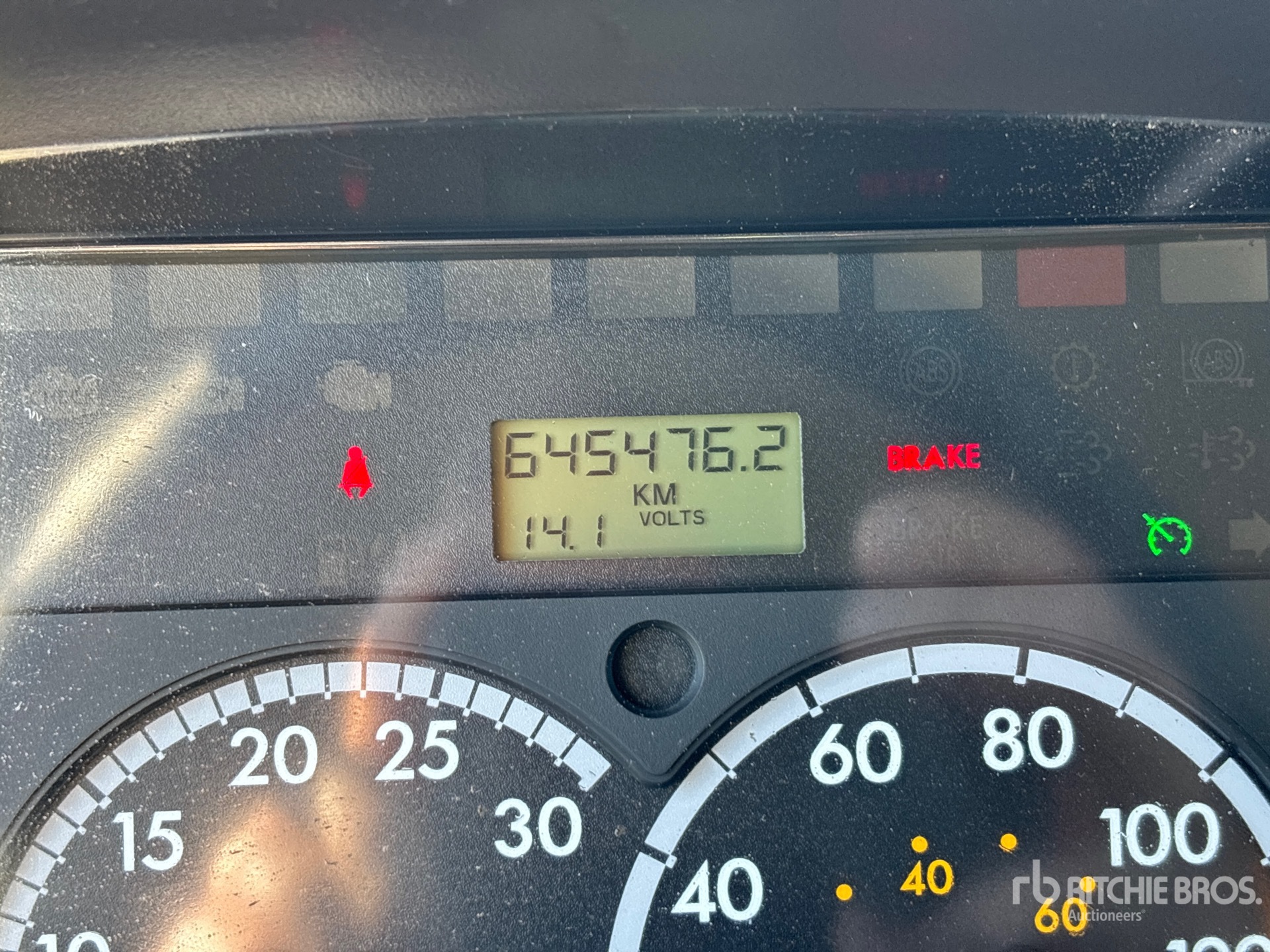 2014 Freightliner M2 106