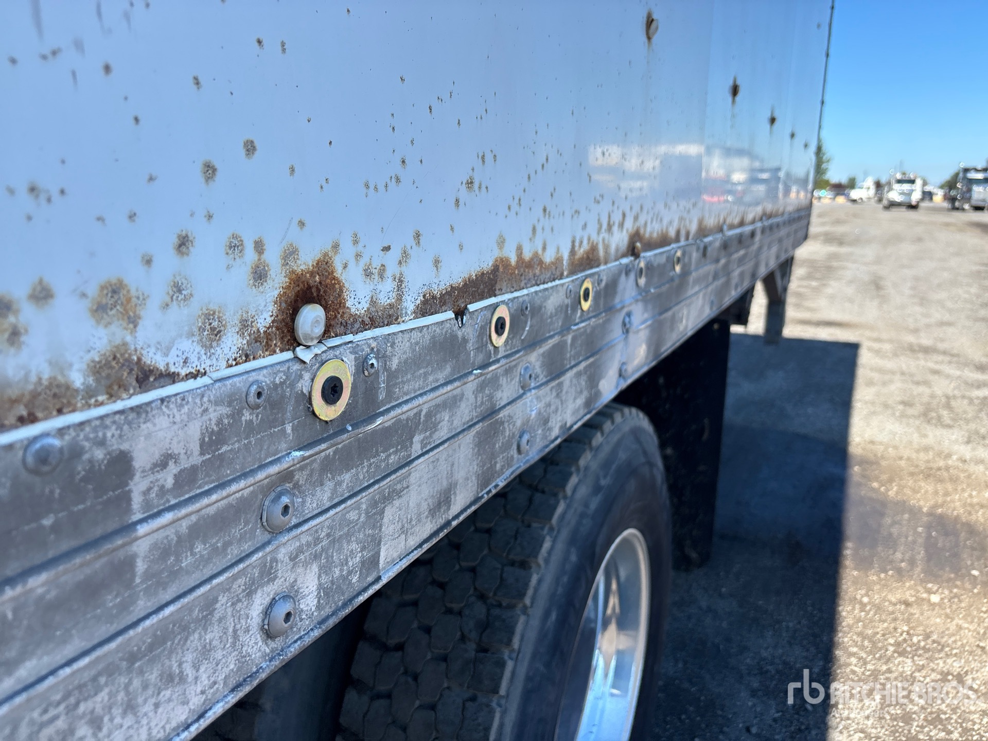 2014 Freightliner M2 106