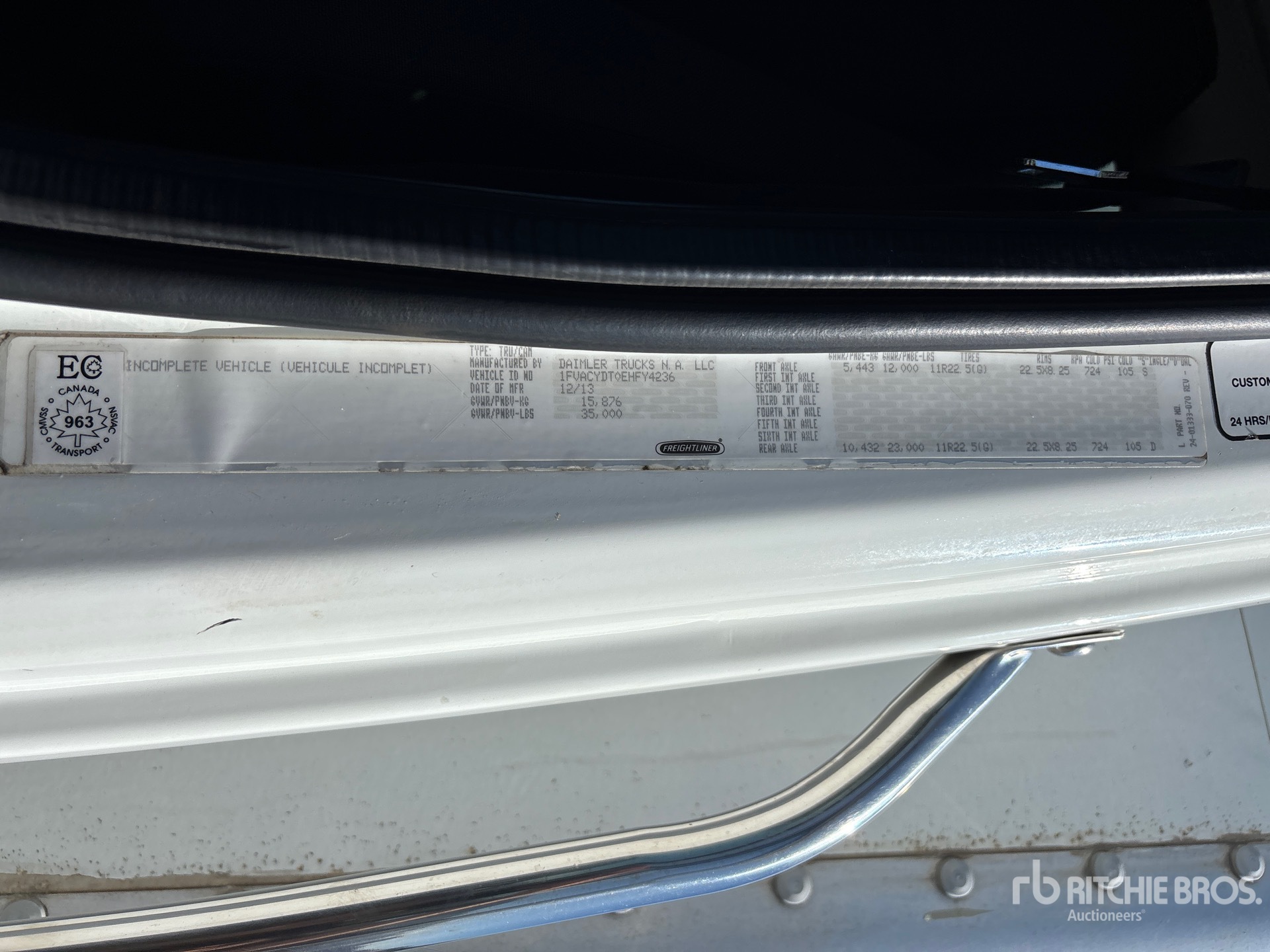 2014 Freightliner M2 106