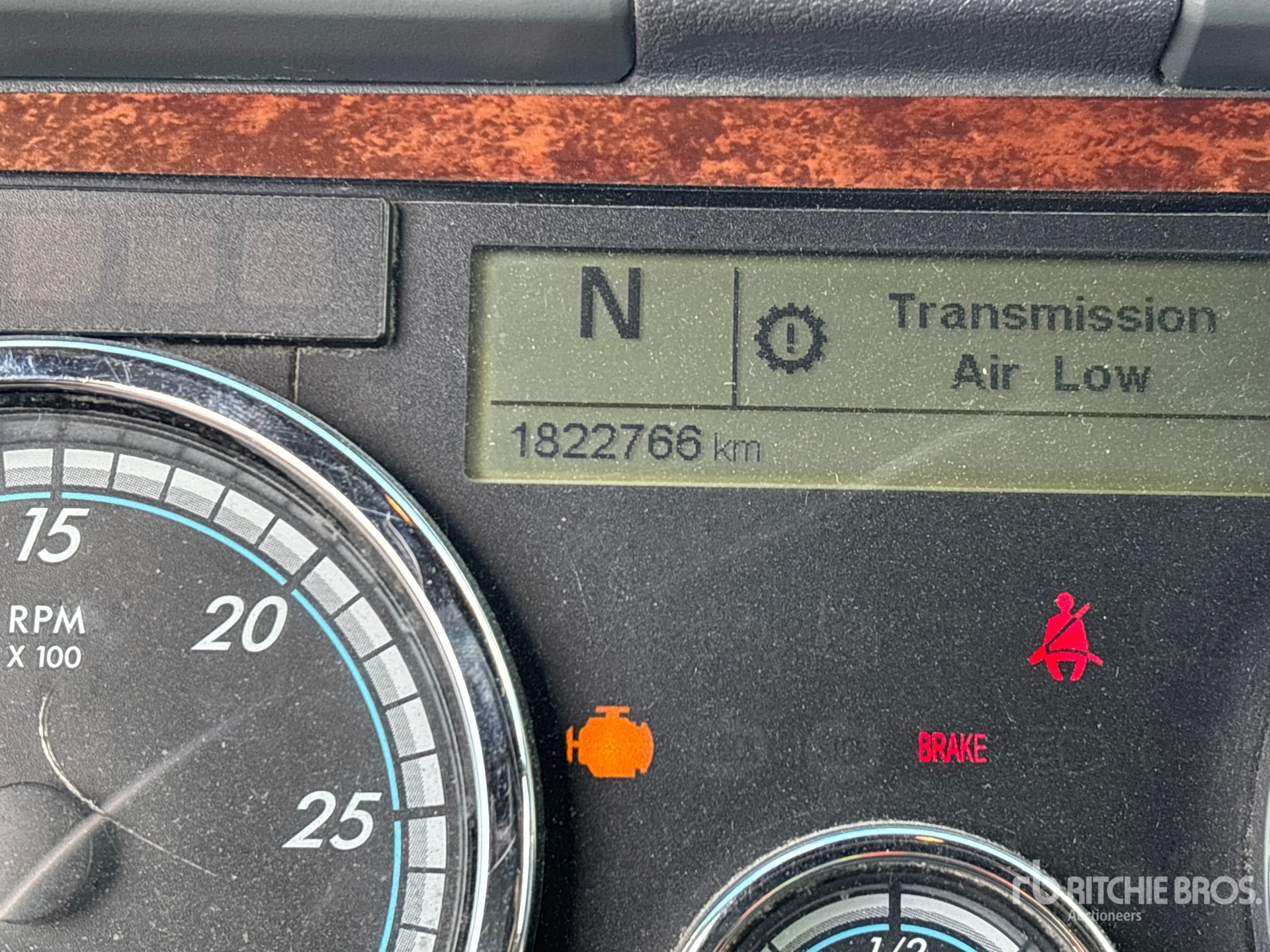 2015 Freightliner CASCADIA 125