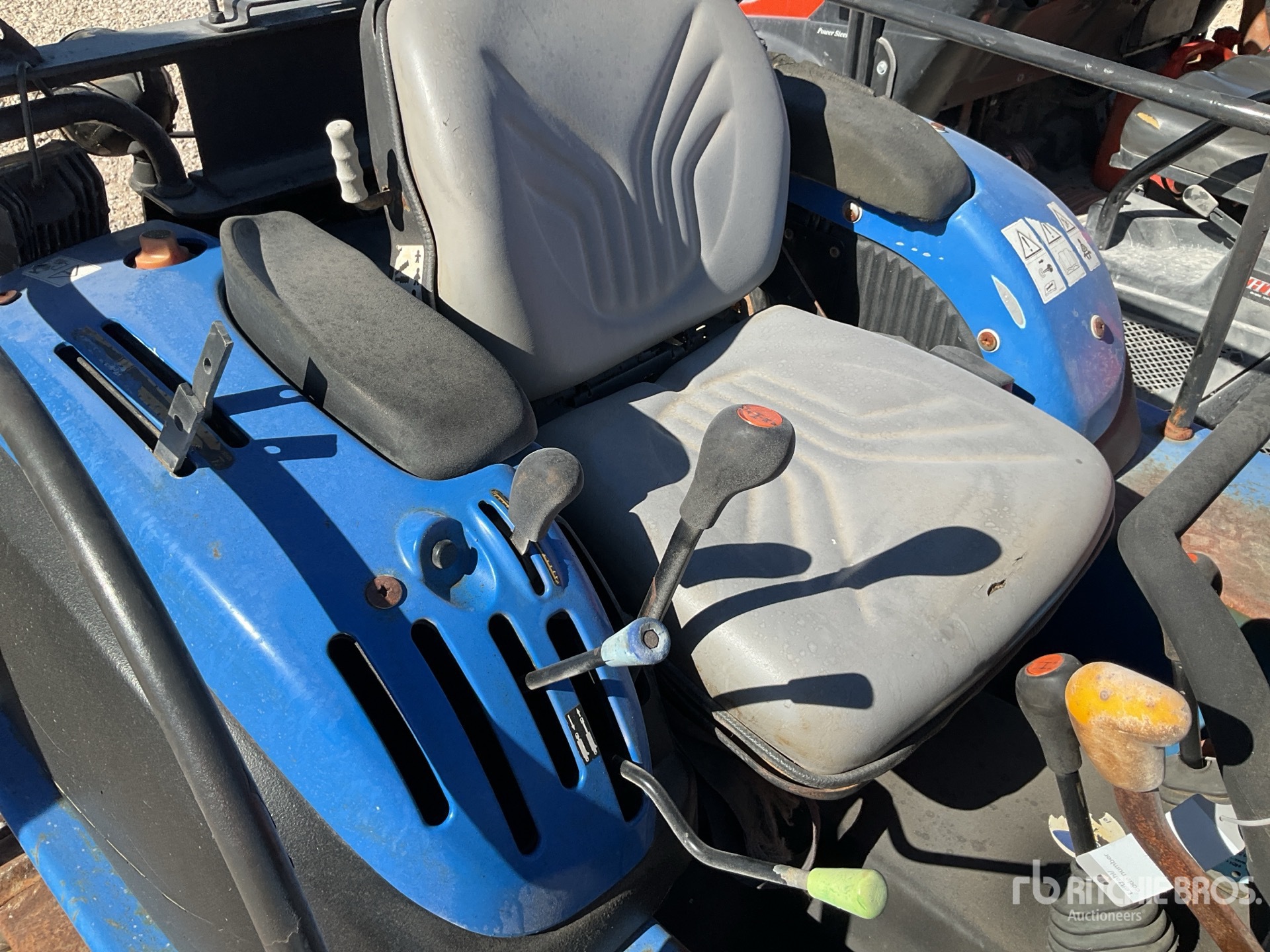 2012 New Holland TK4020F