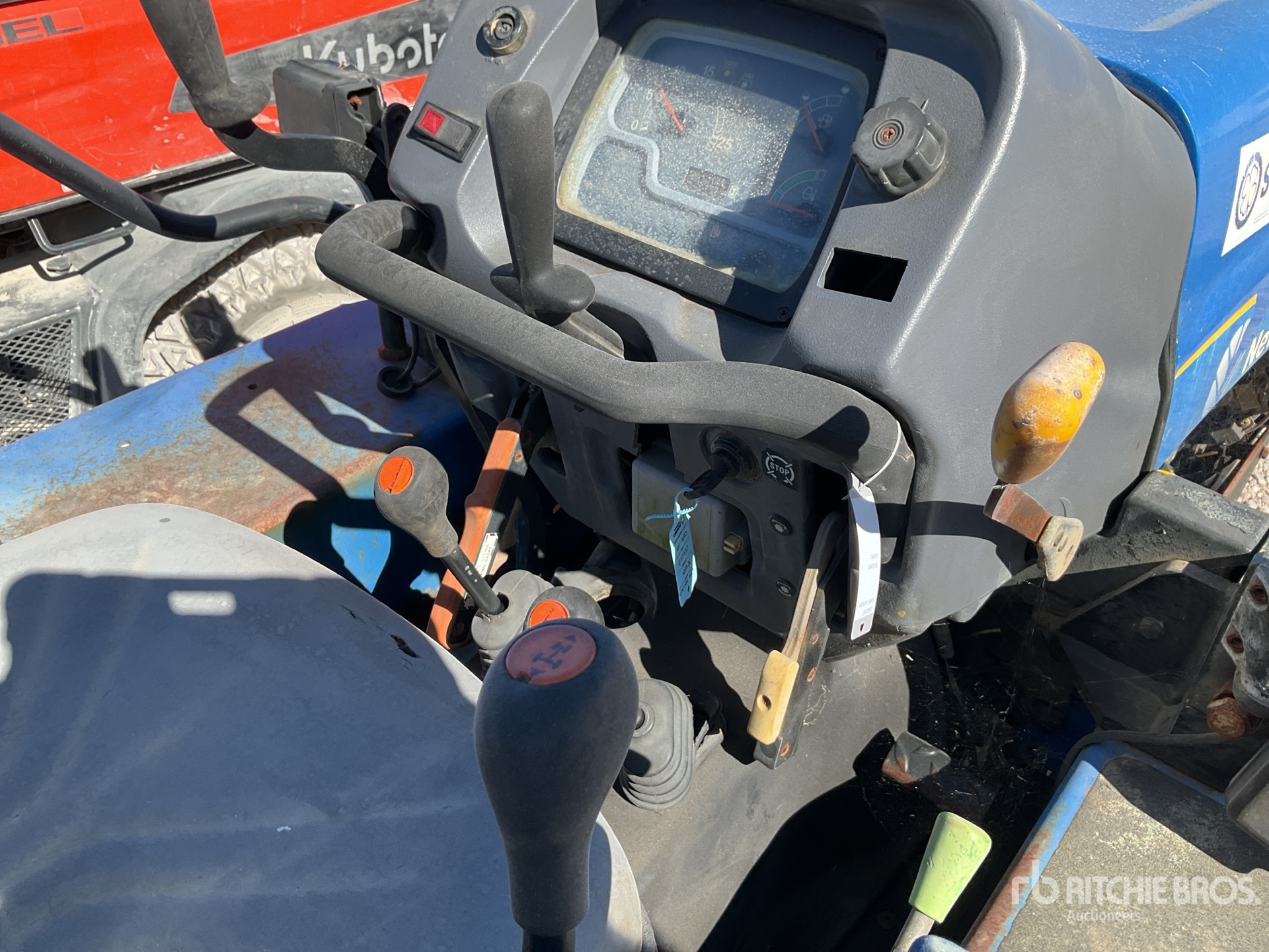 2012 New Holland TK4020F