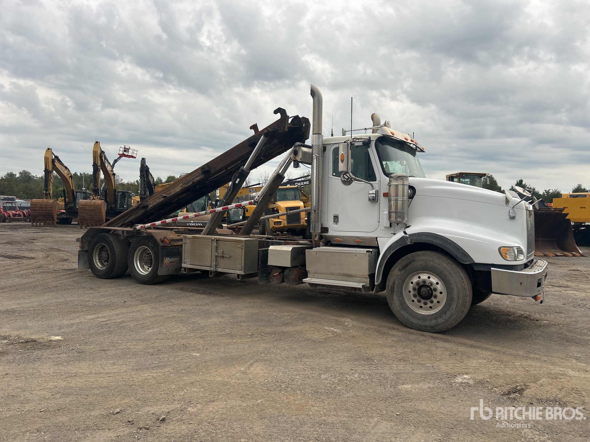 2015 International 5900I