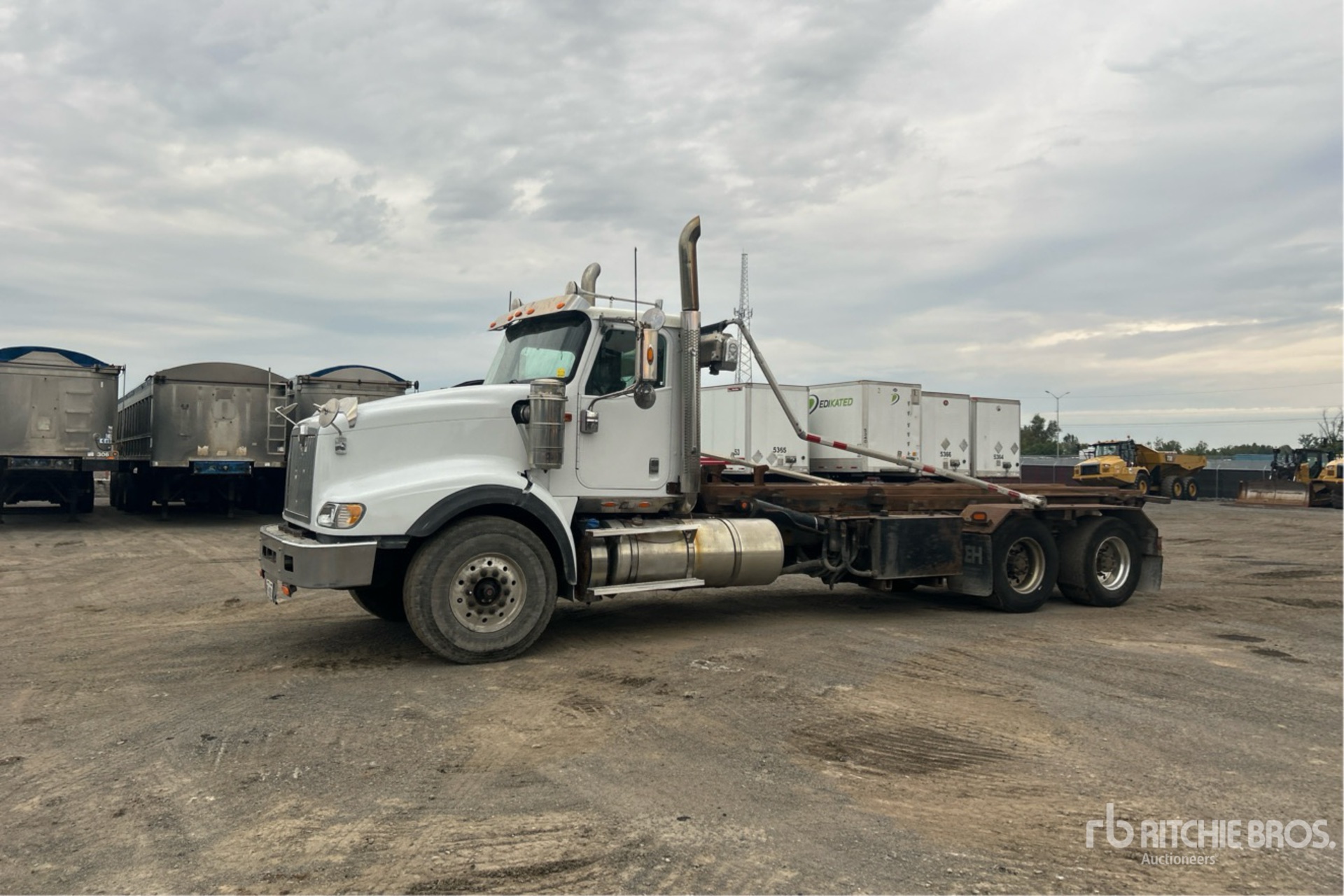 2015 International 5900I