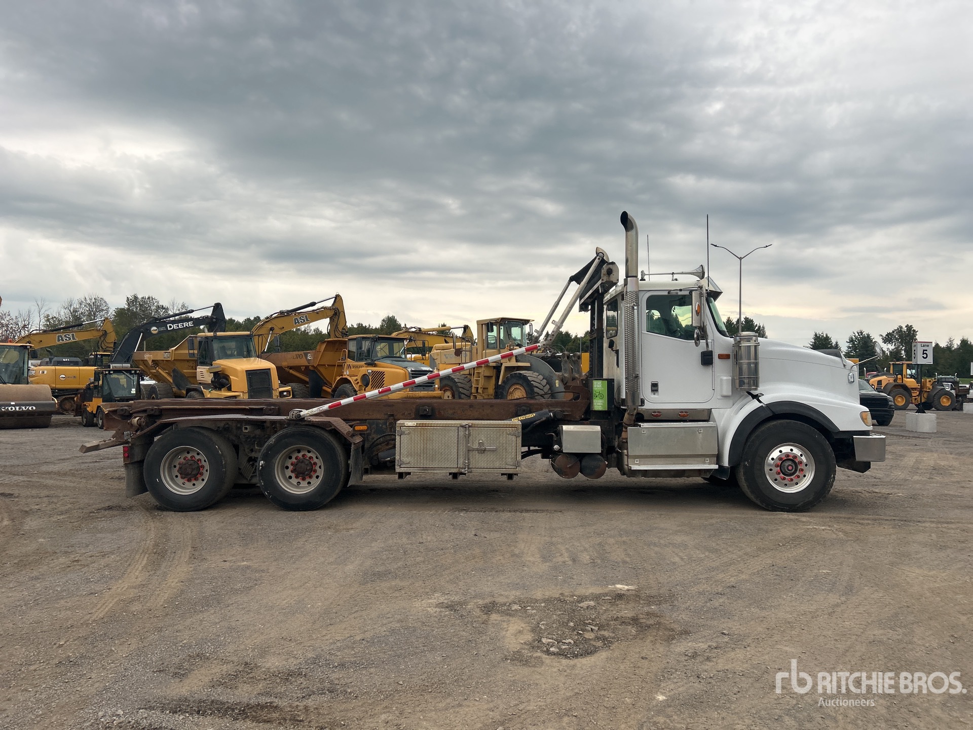 2015 International 5900I