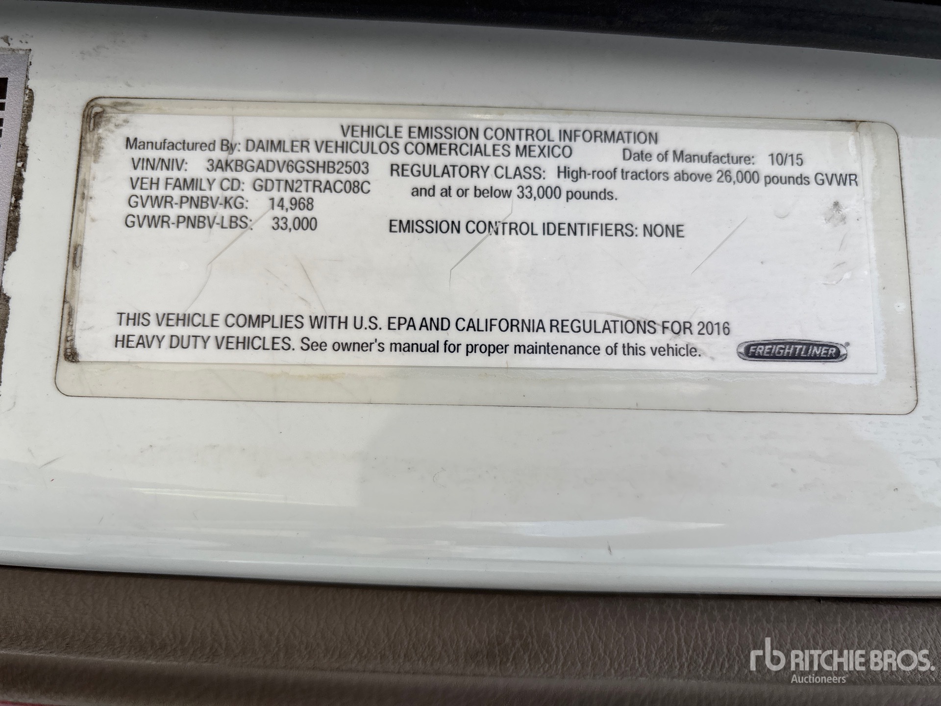 2016 Freightliner CASCADIA 113