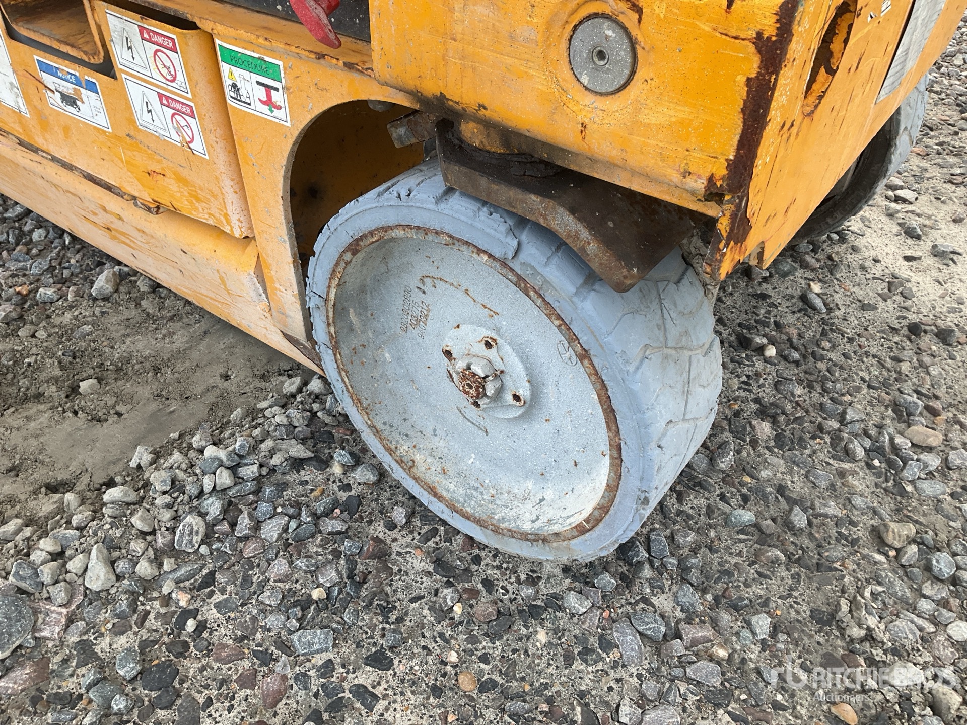 2016 Haulotte COMPACT 10N
