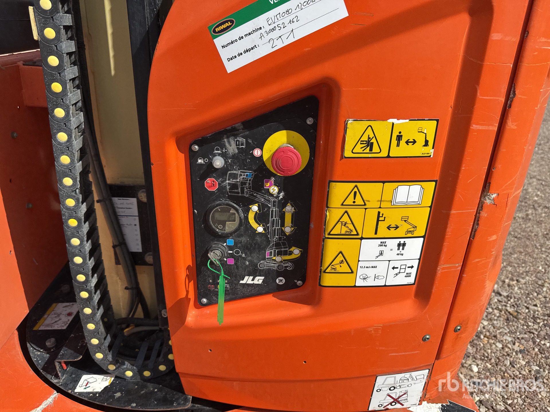 2012 JLG TOUCAN 8E