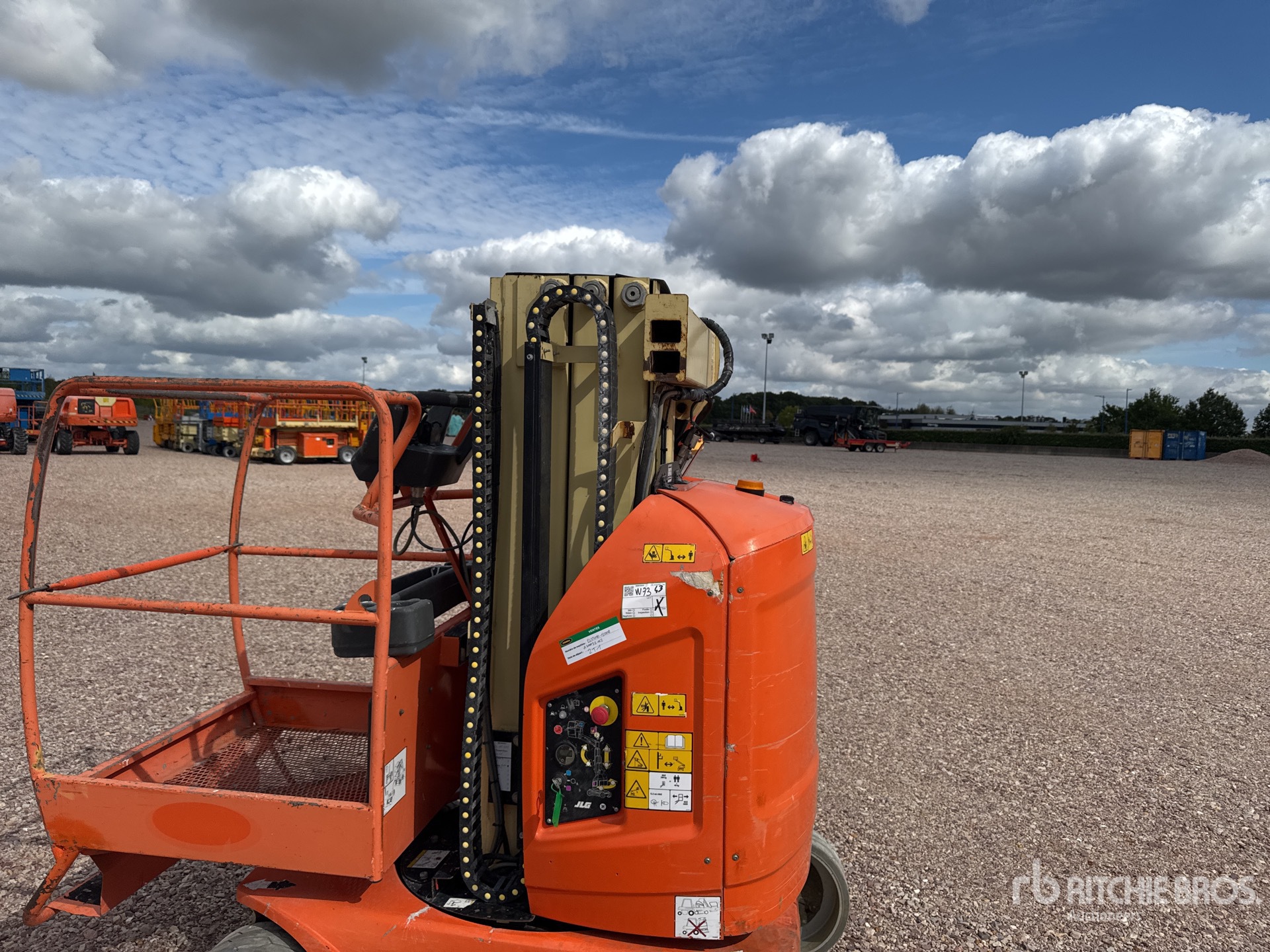 2012 JLG TOUCAN 8E