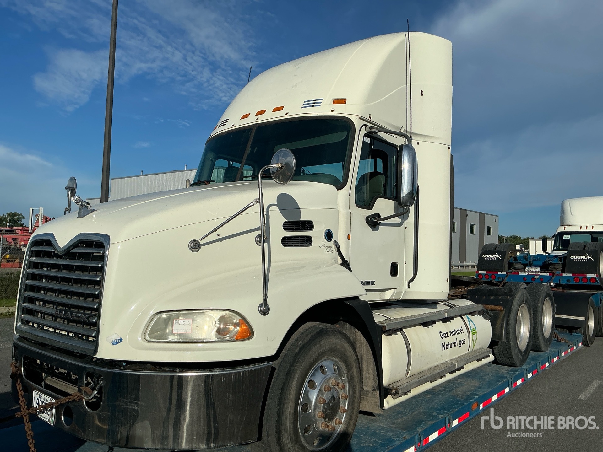 2015 Mack CXU633