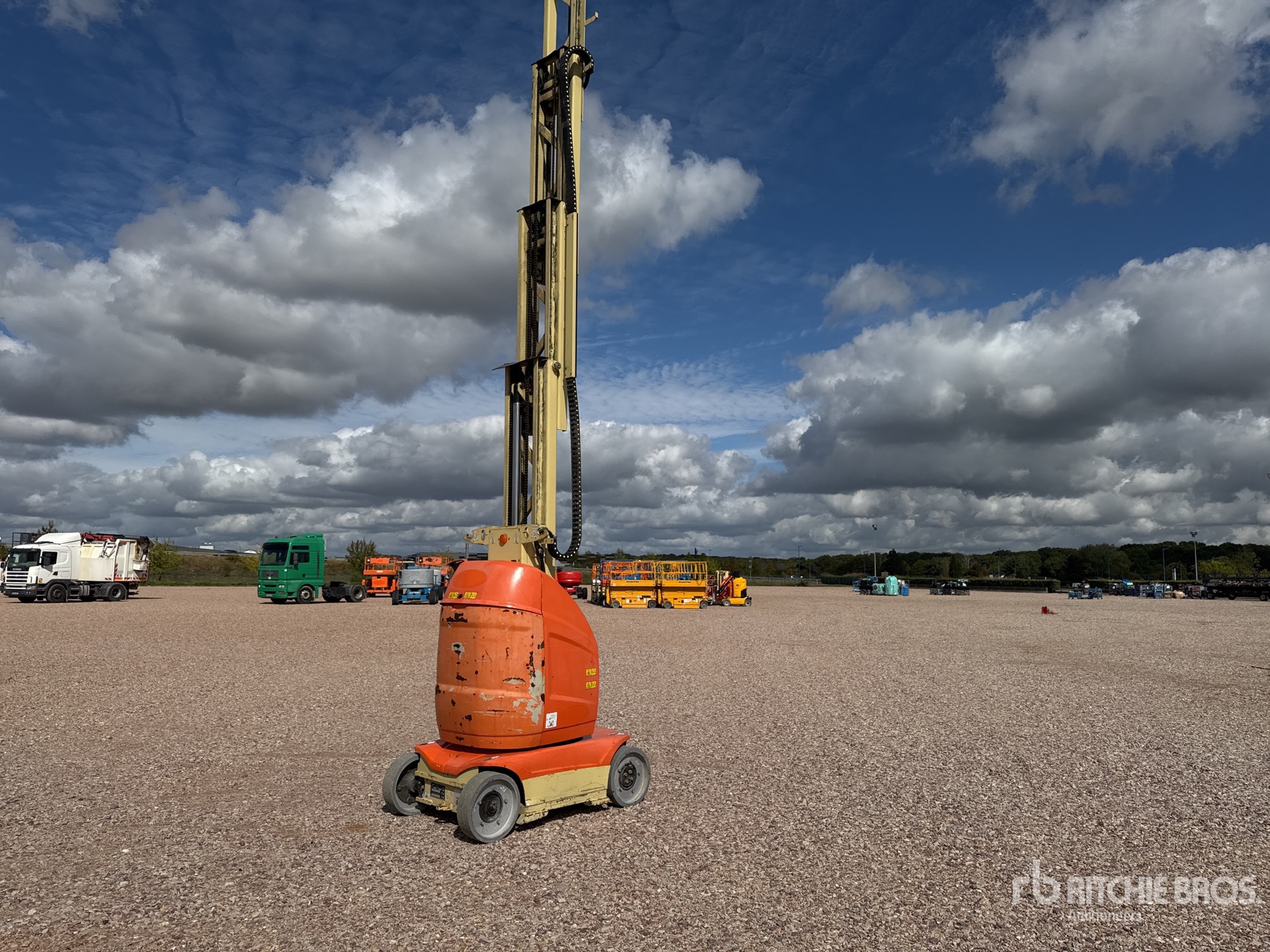 2012 JLG TOUCAN 10E