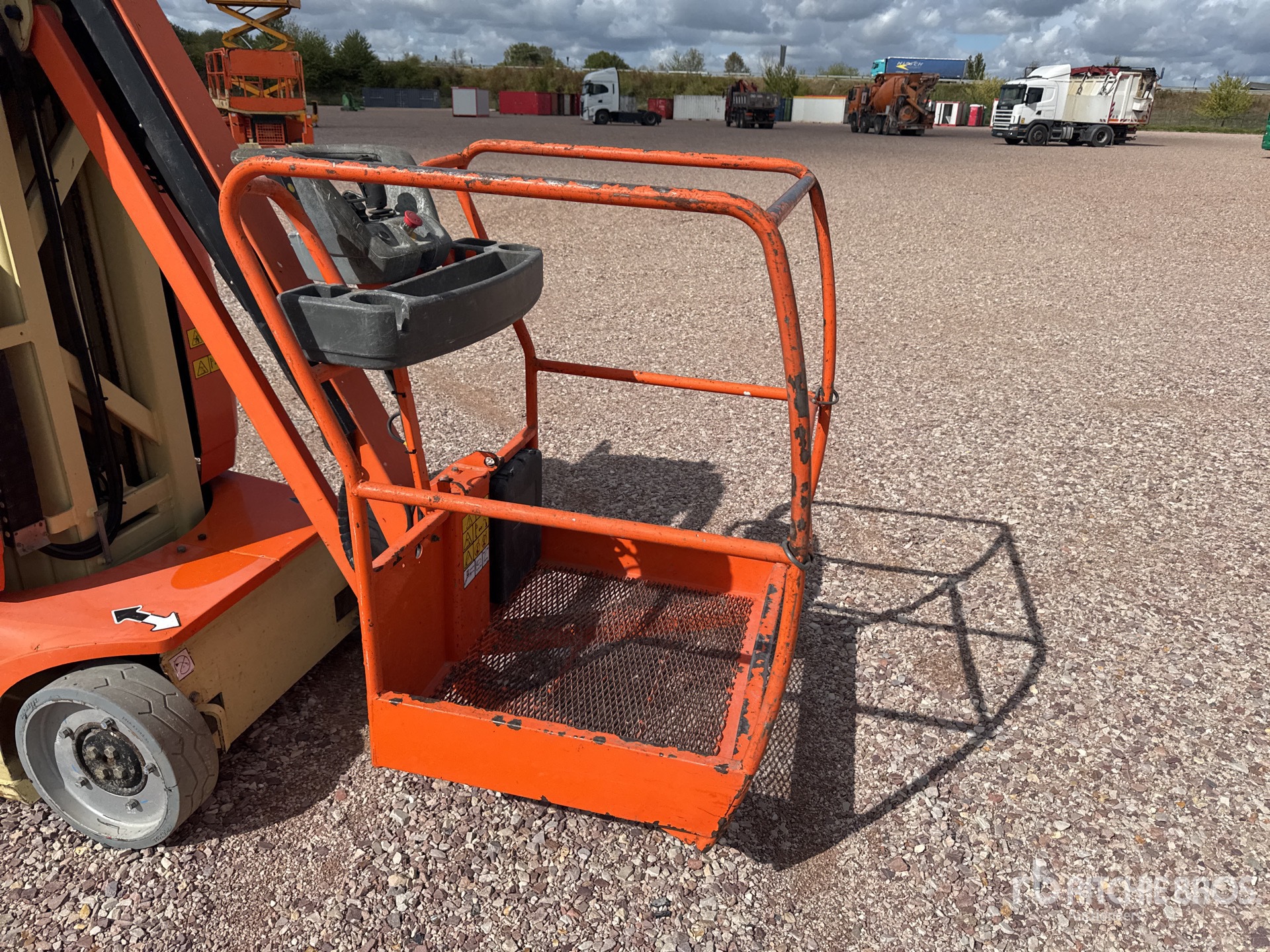 2012 JLG TOUCAN 10E