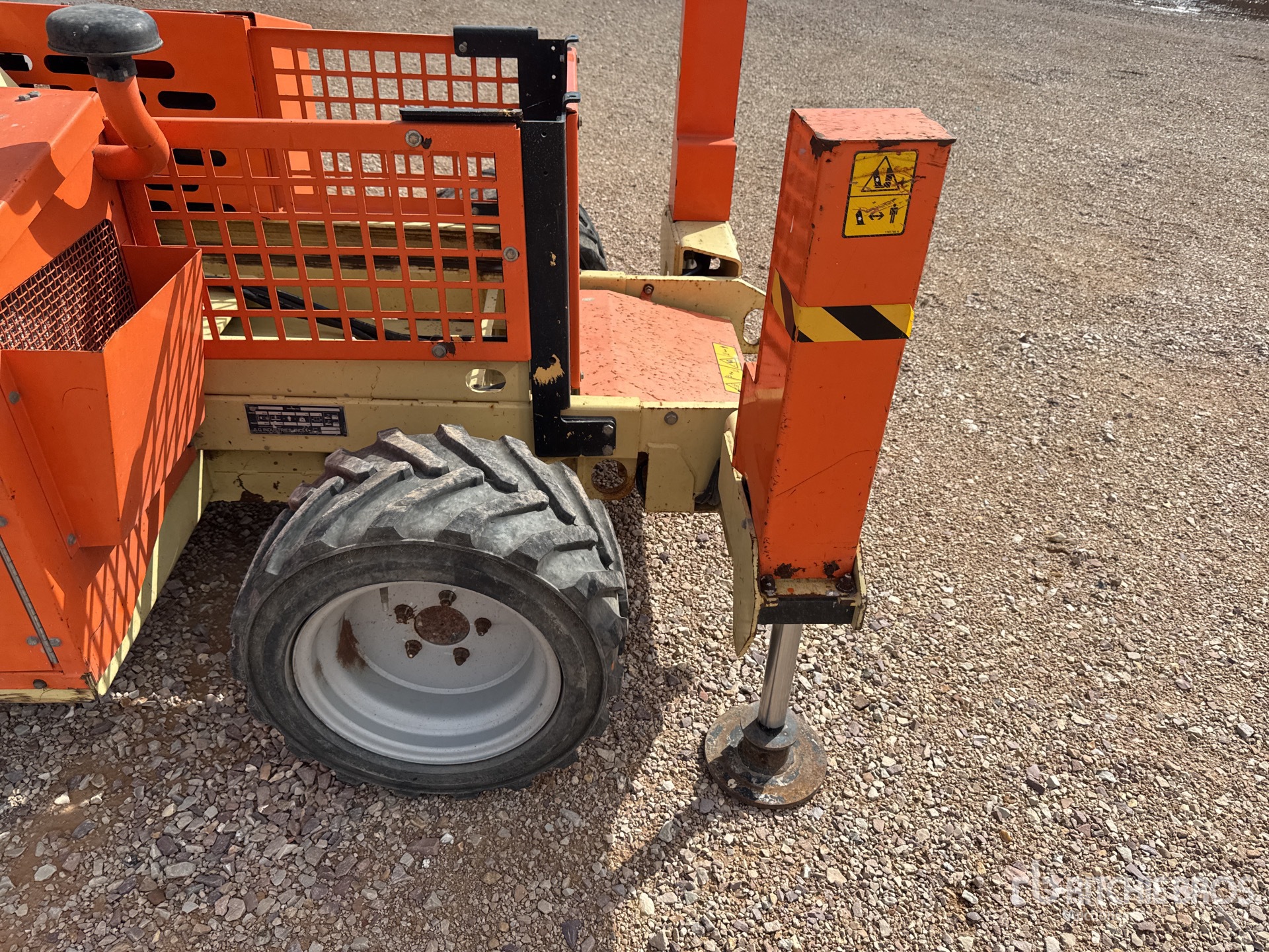 2016 JLG 260MRT