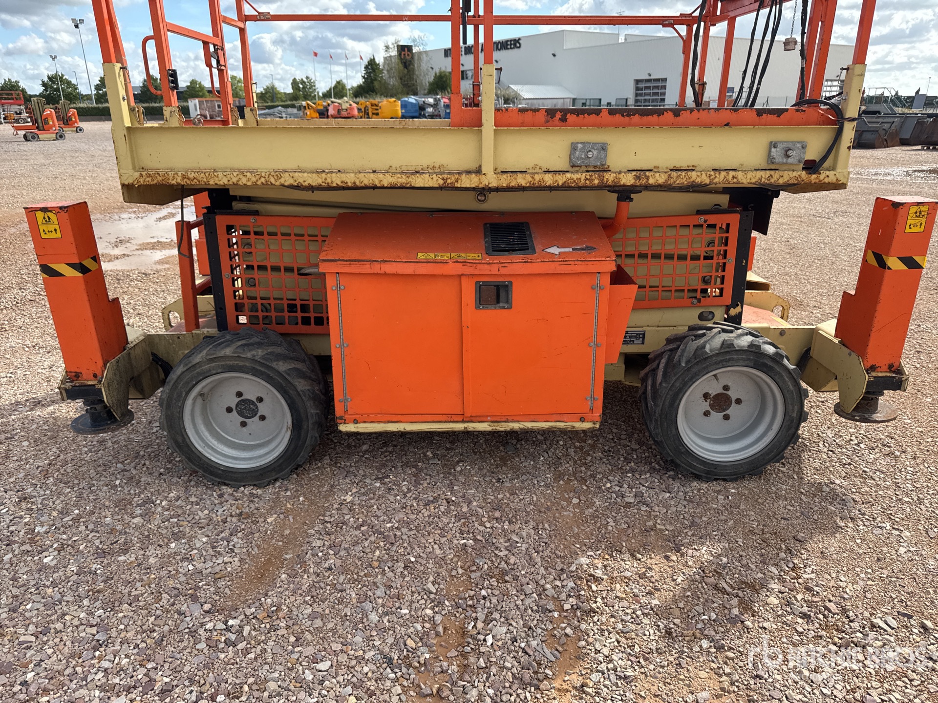 2016 JLG 260MRT