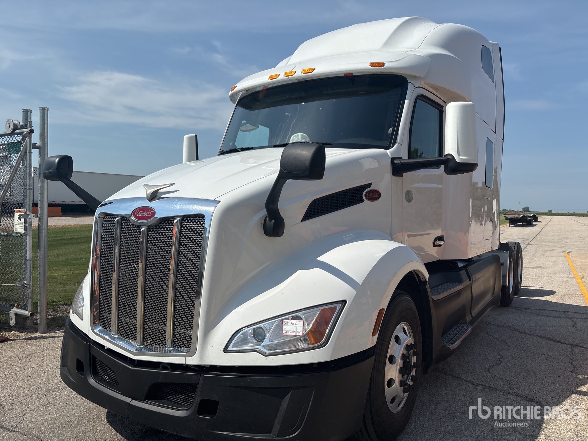 2022 Peterbilt 579