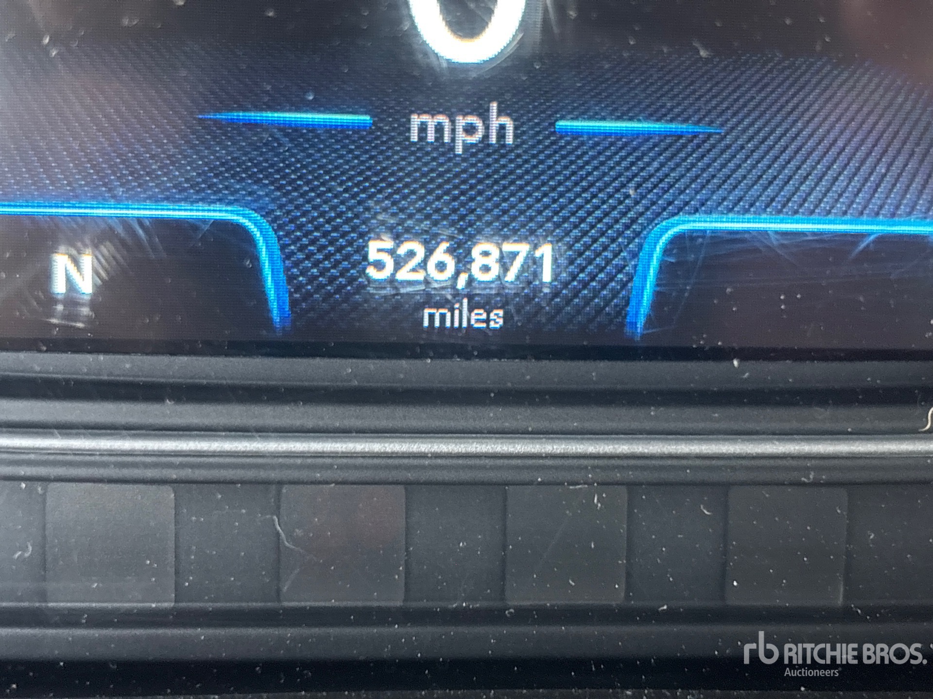 2022 International LT625