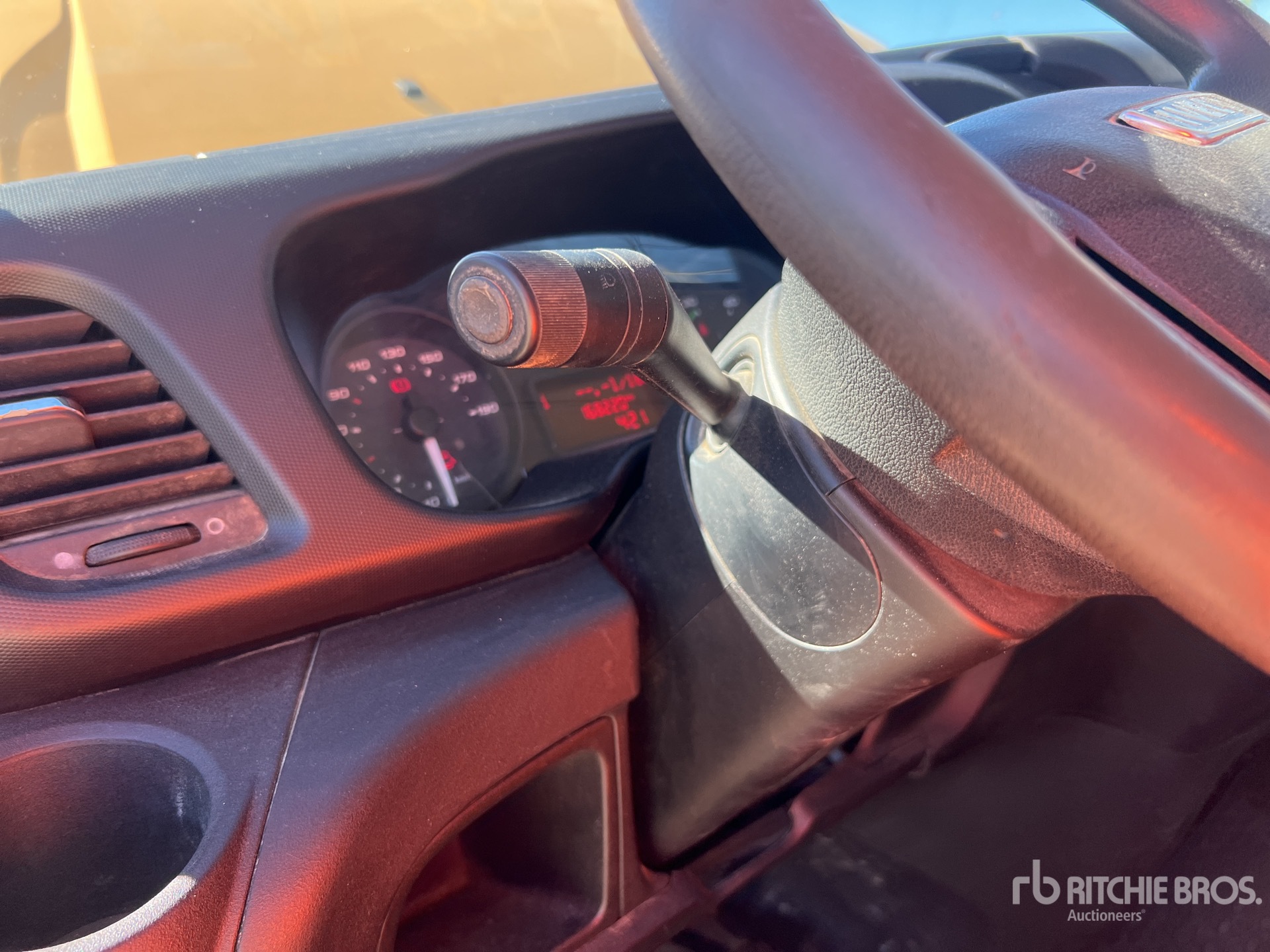 2016 Iveco 35-130
