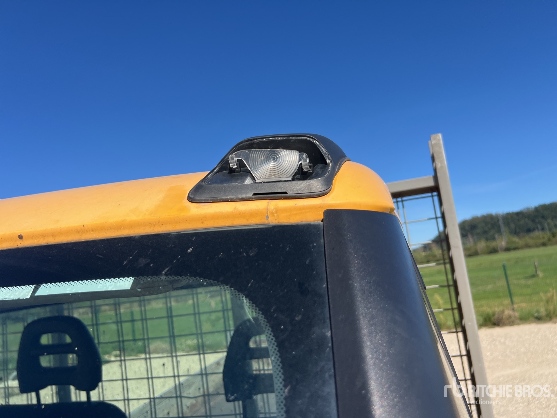 2016 Iveco 35-130