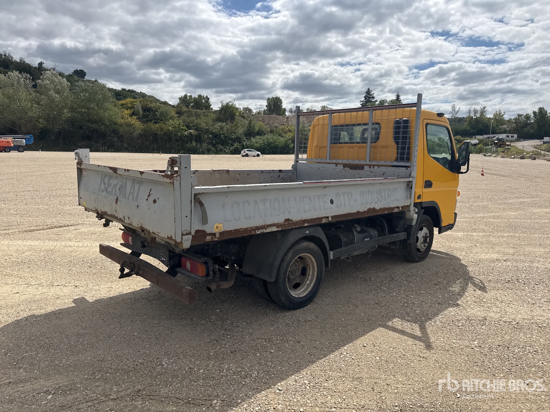 2014 Fuso CANTER 3C13