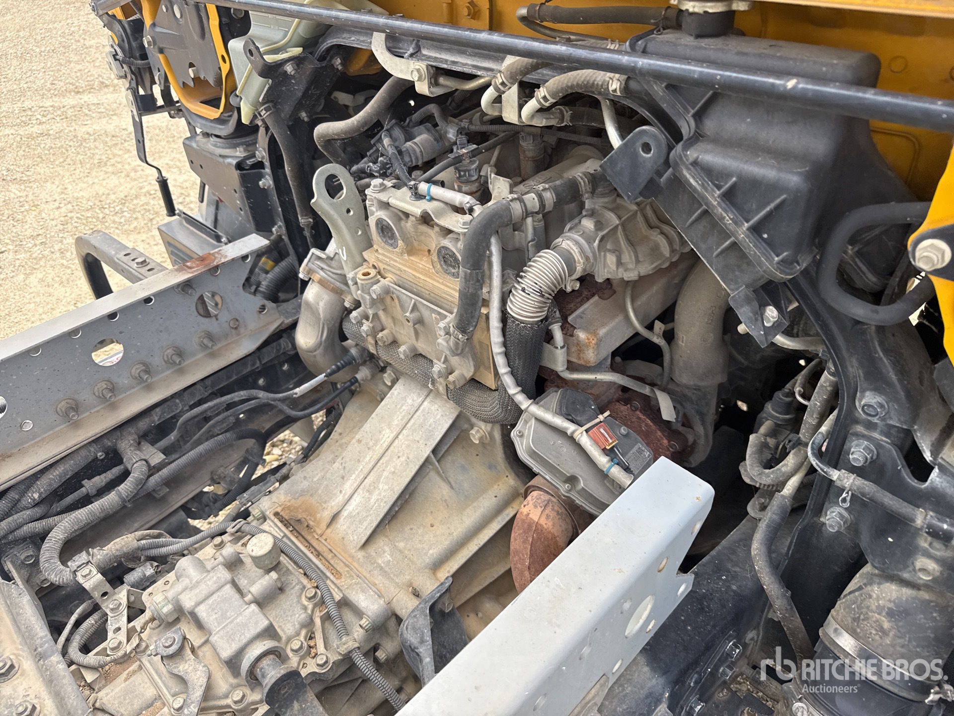 2014 Fuso CANTER 3C13