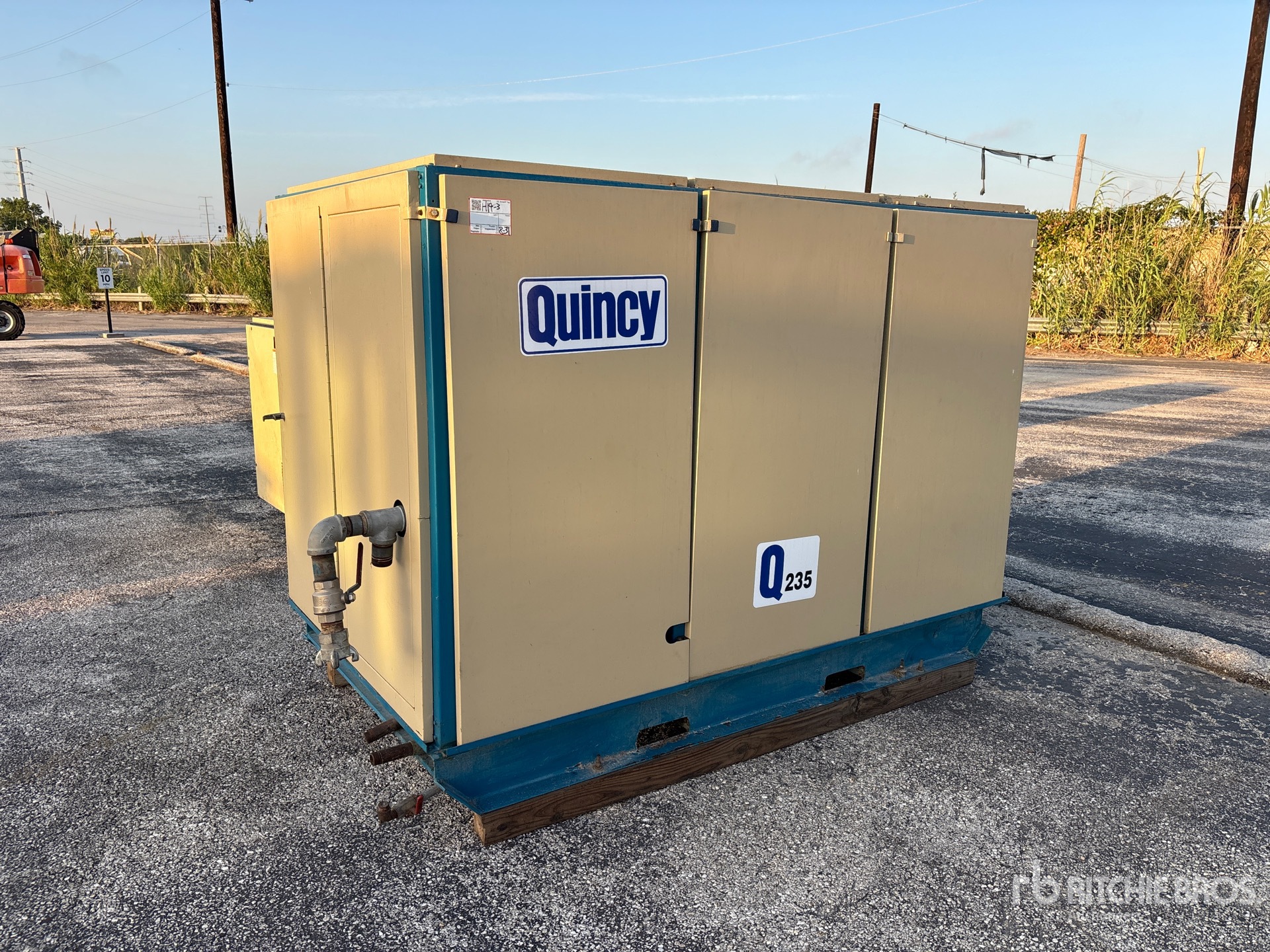 Quincy QSI 235