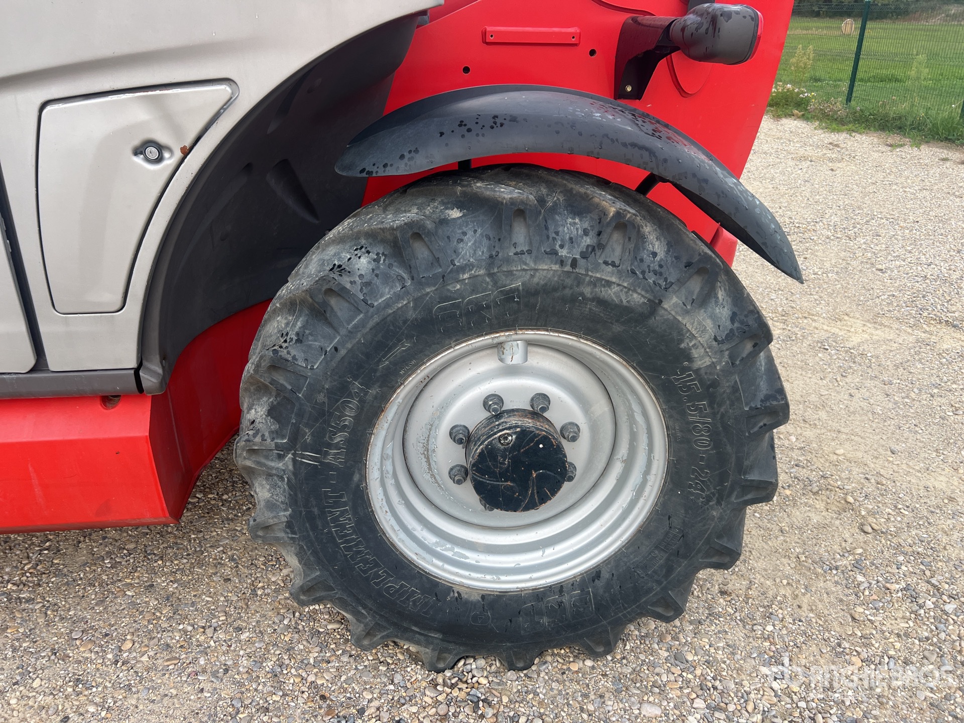 2014 Manitou MT835