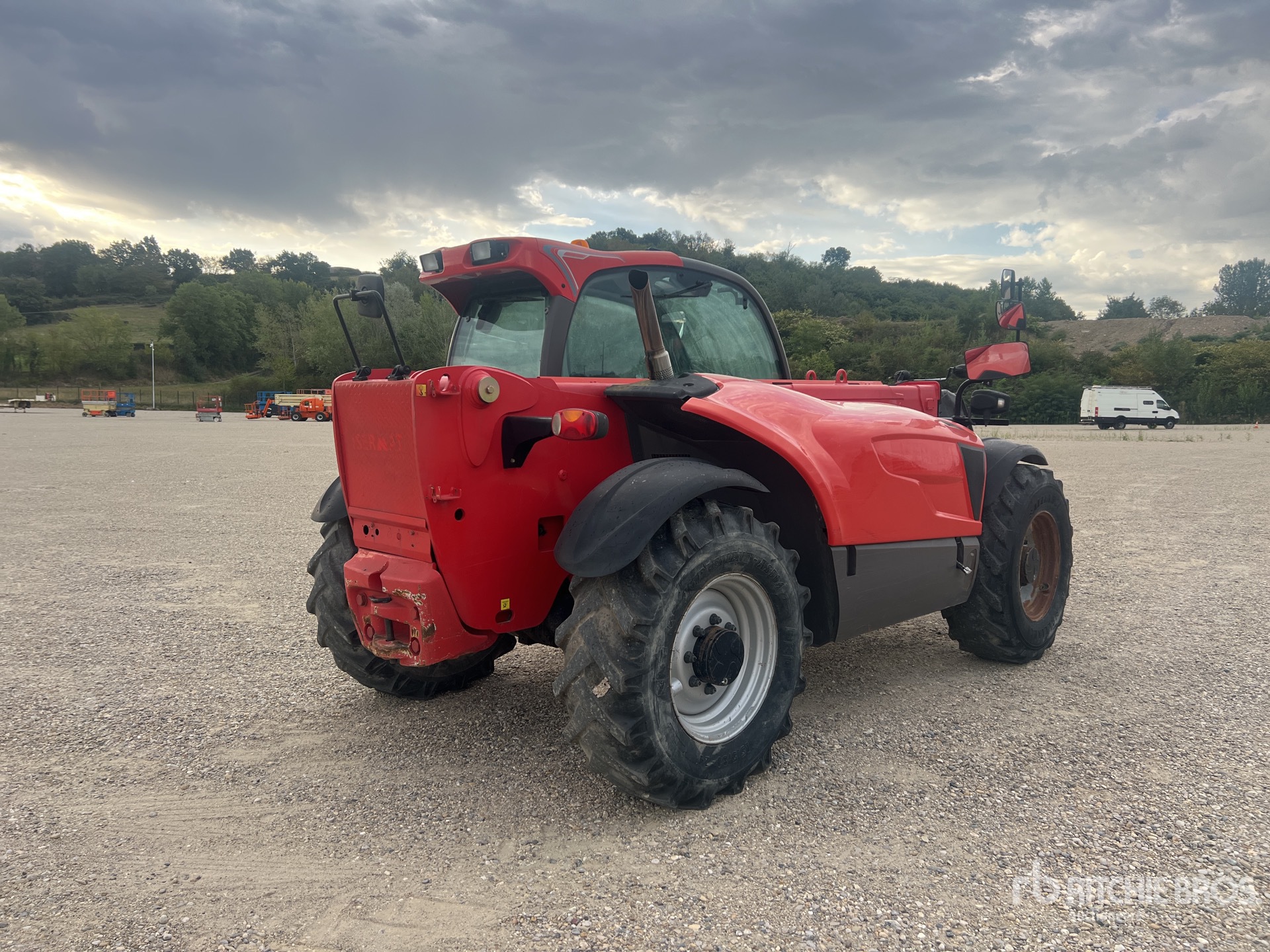 2014 Manitou MT835