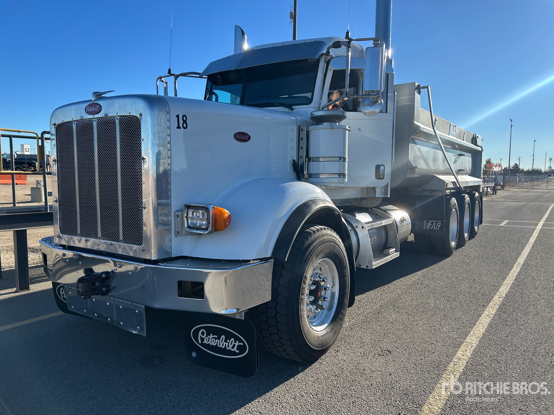 2018 Peterbilt 367