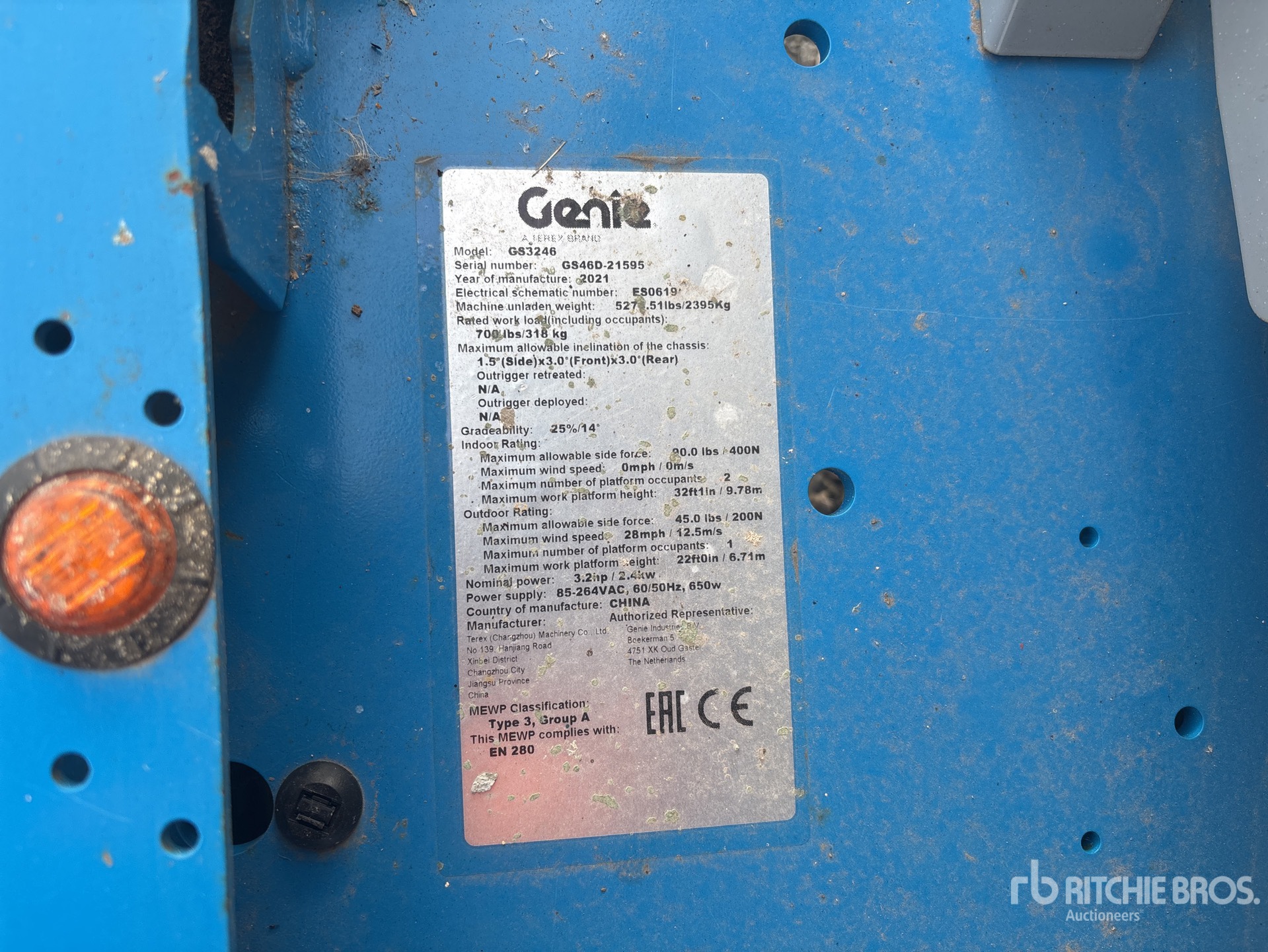 2021 Genie GS-3246