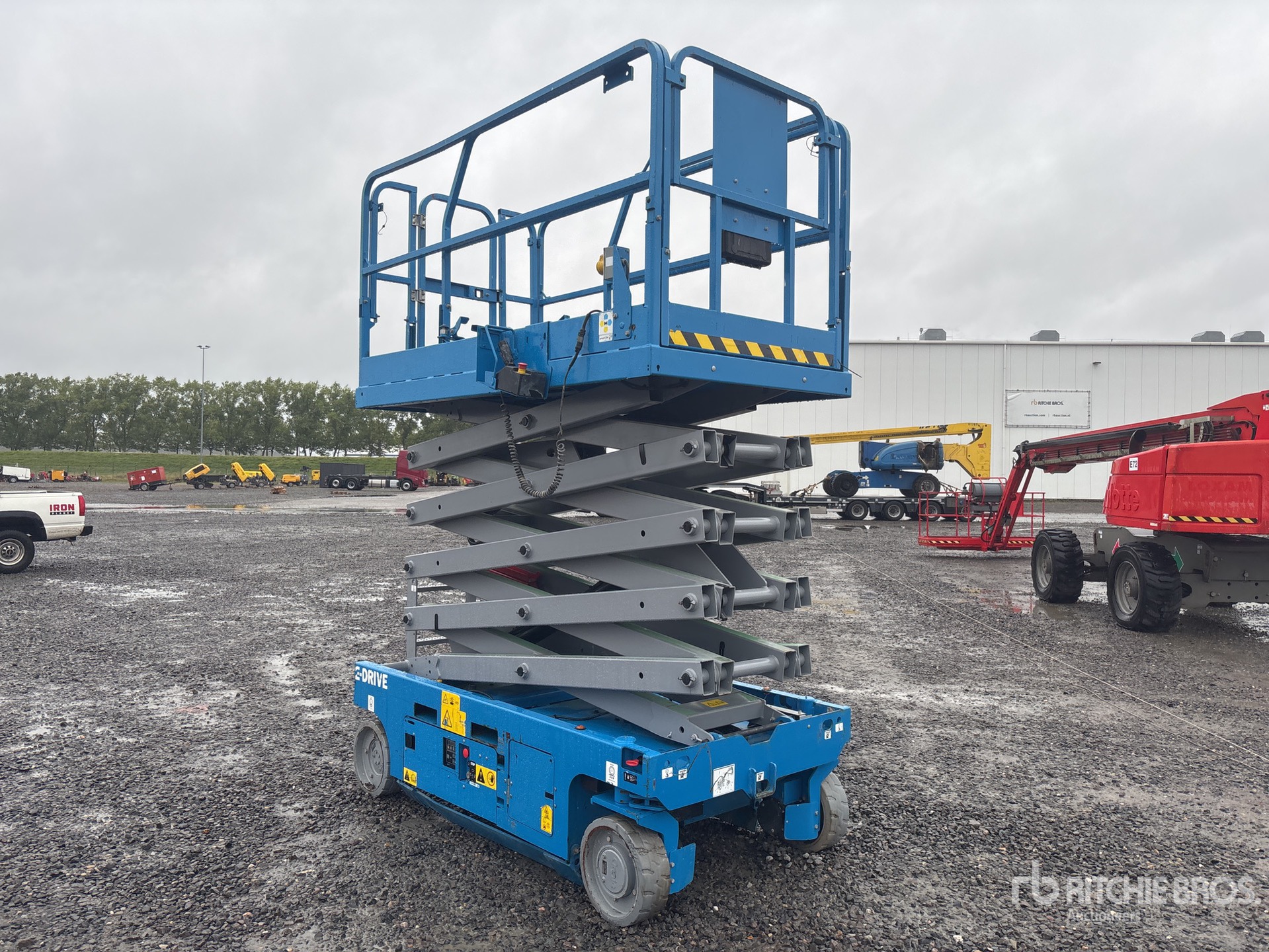 2021 Genie GS-3246