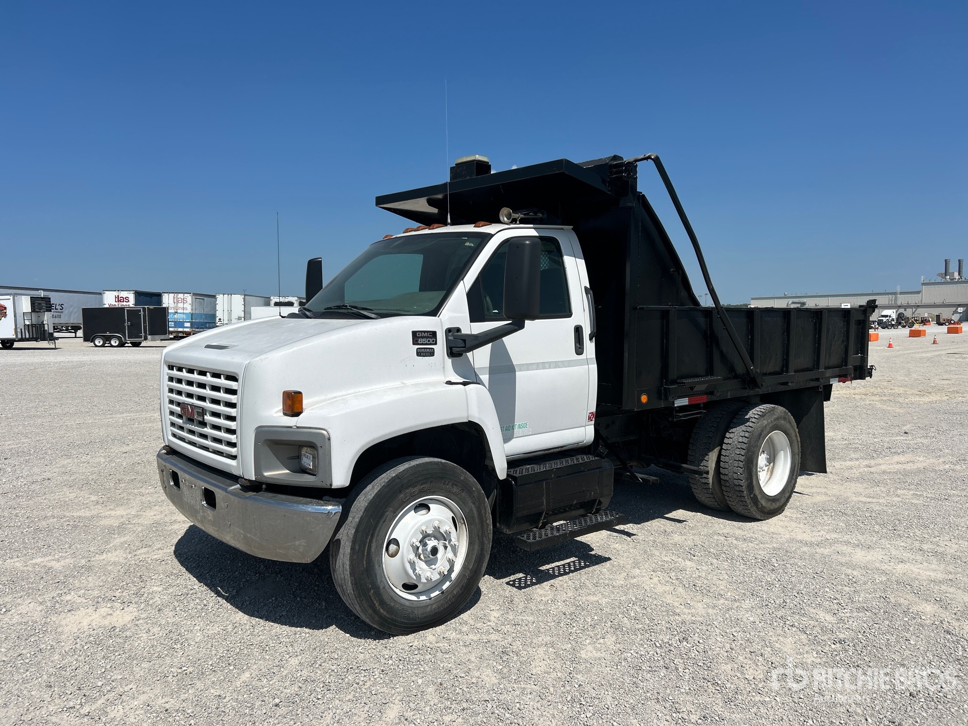 Photo of 2007 GMC C8500