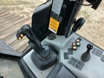 Control Station with Controles hidráulicos