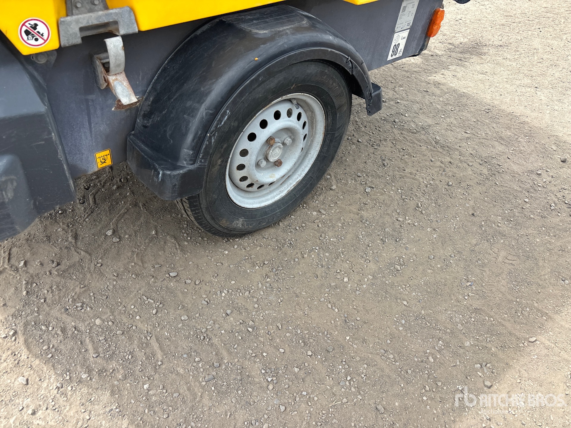 2017 Atlas Copco XAS 88