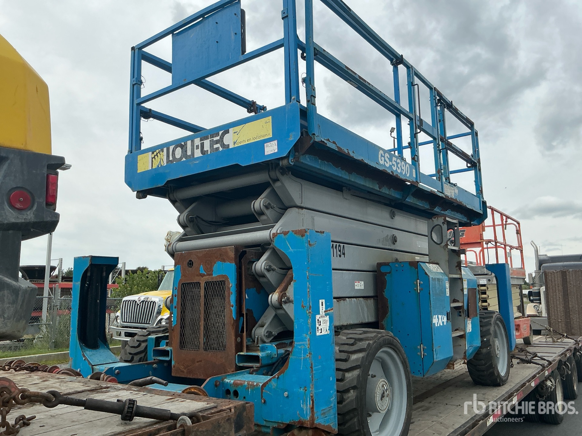 2011 Genie GS-5390