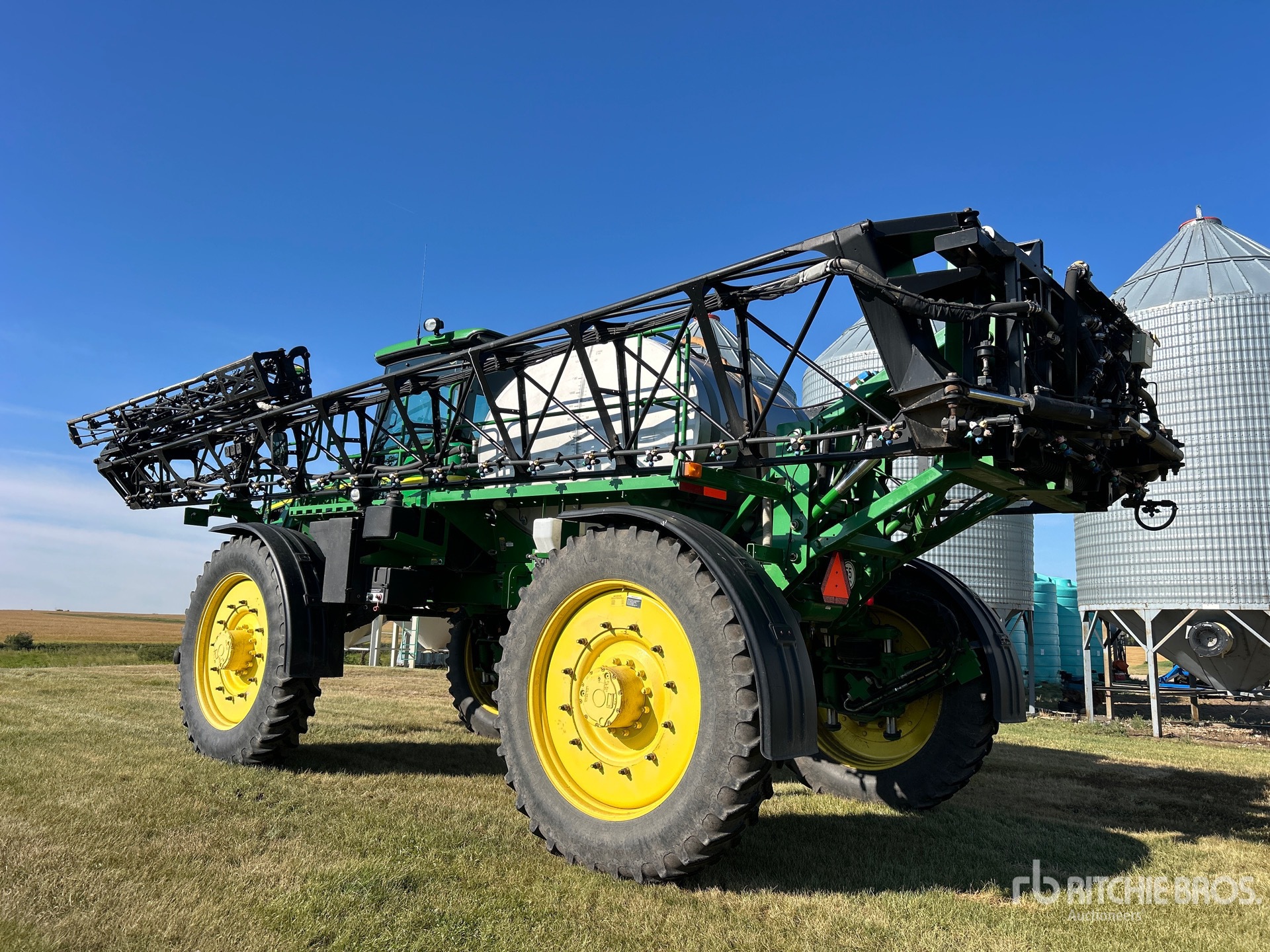 John Deere 4930