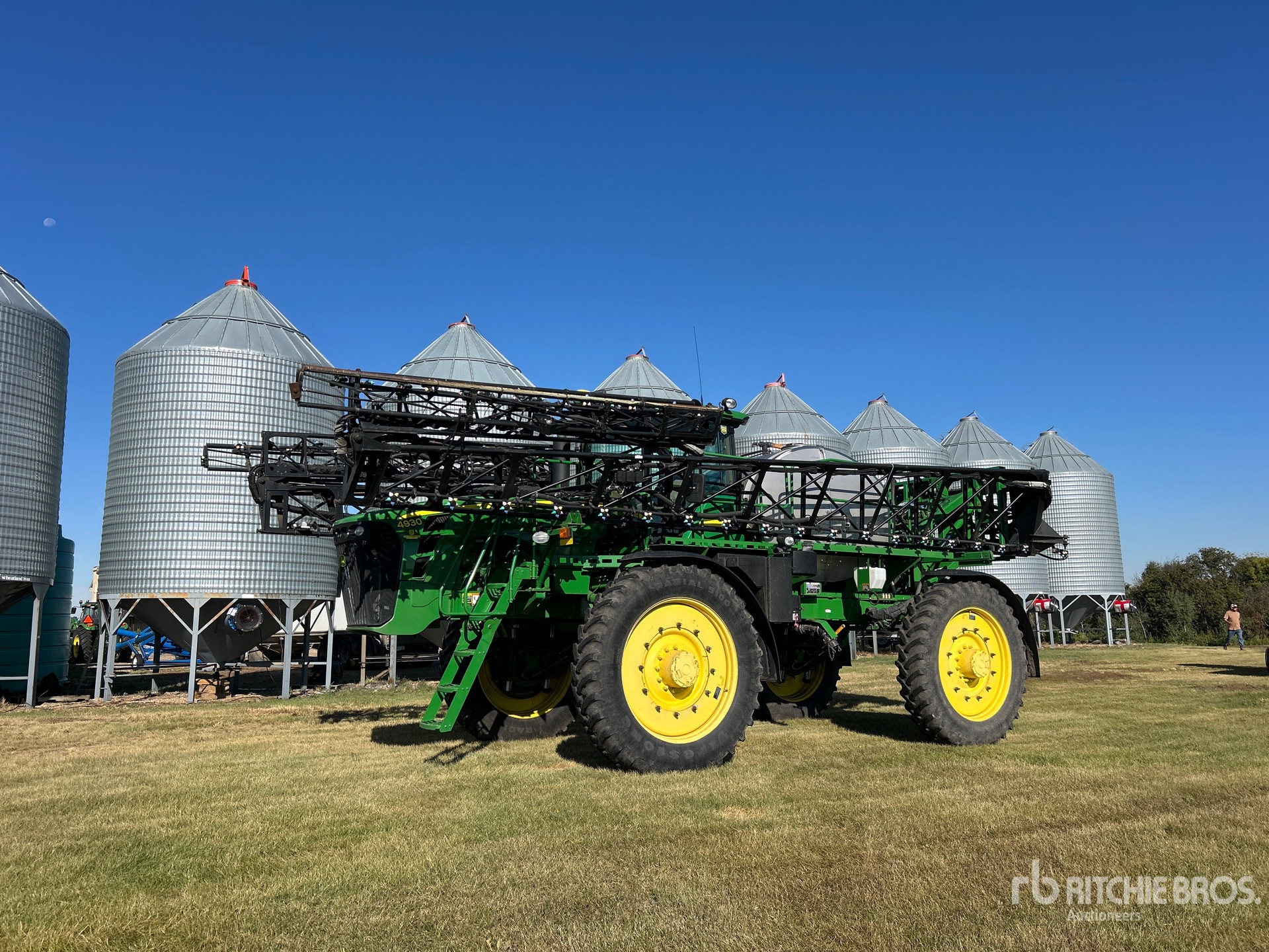 John Deere 4930
