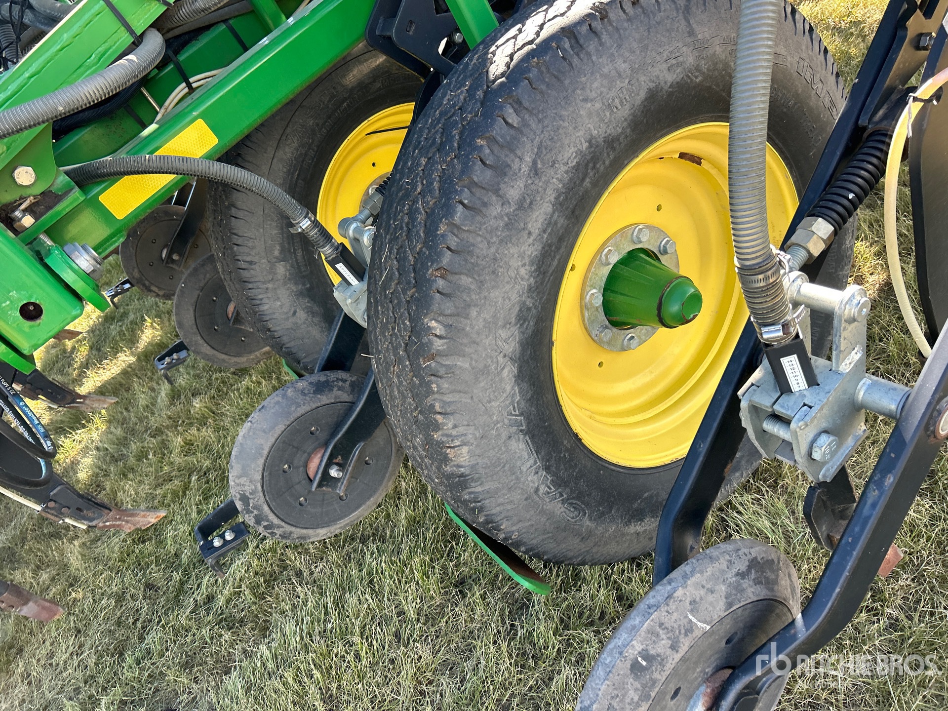 John Deere 1870