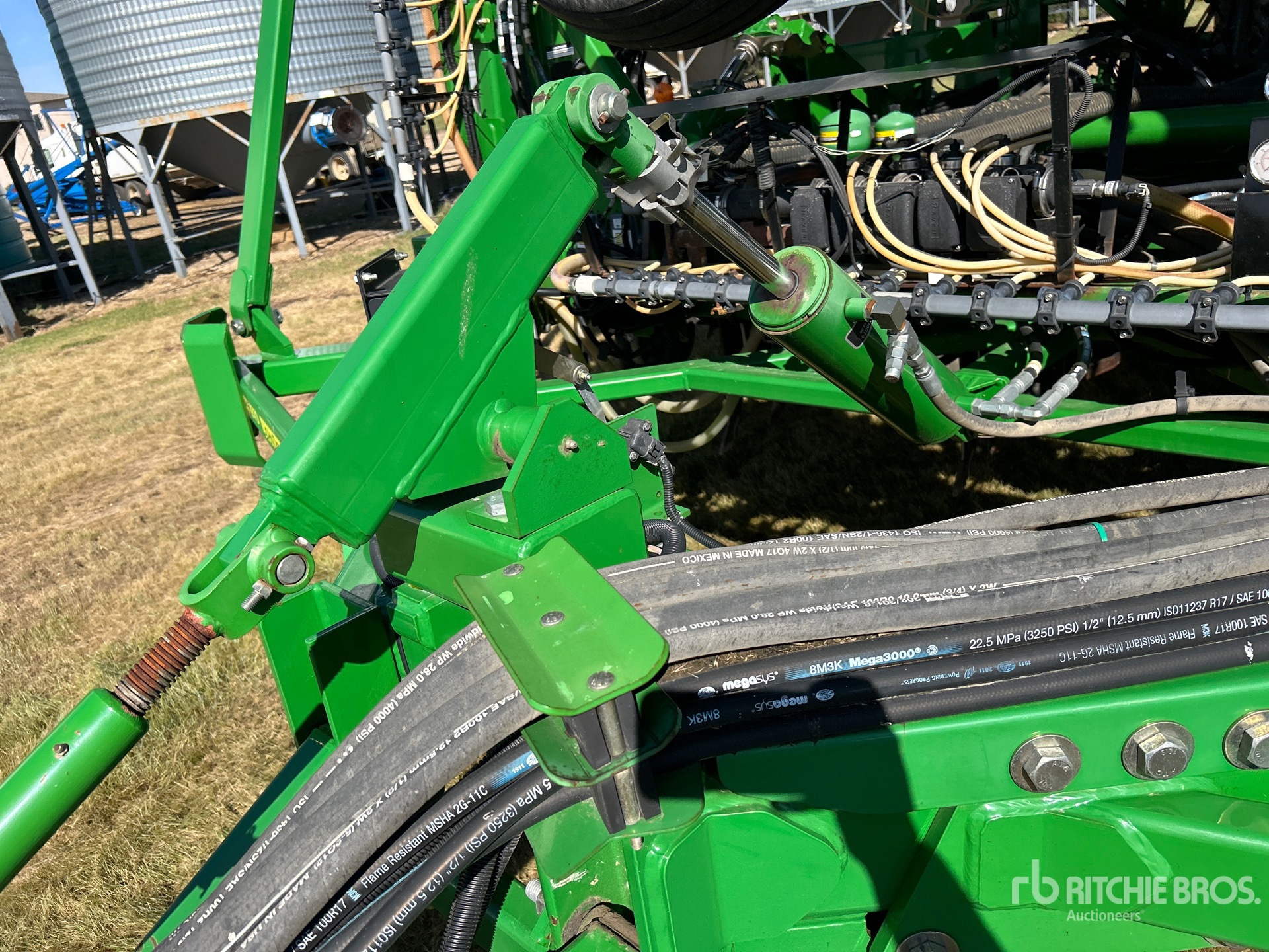 John Deere 1870