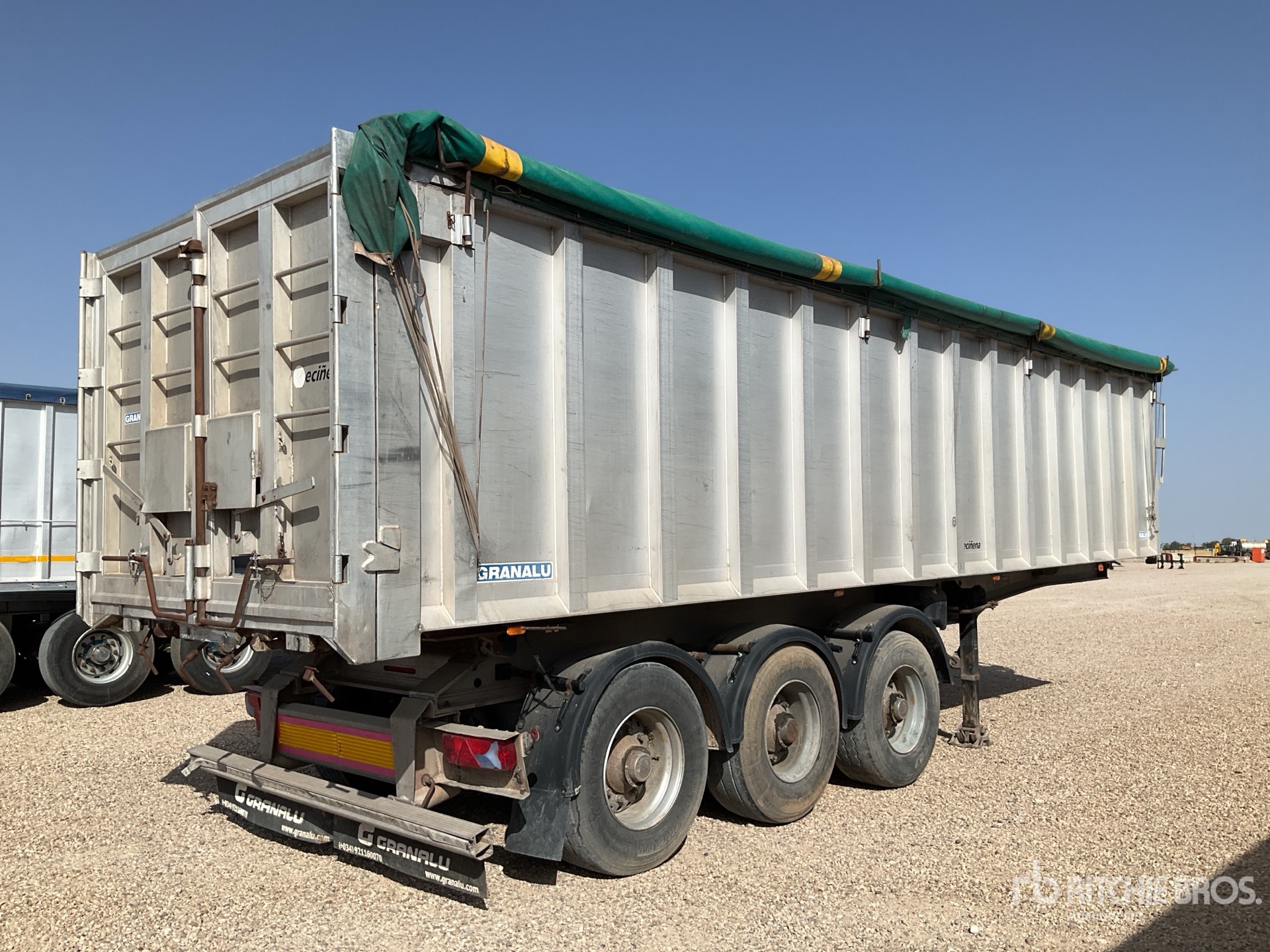 2003 Lecinena CH 8902 AL N S