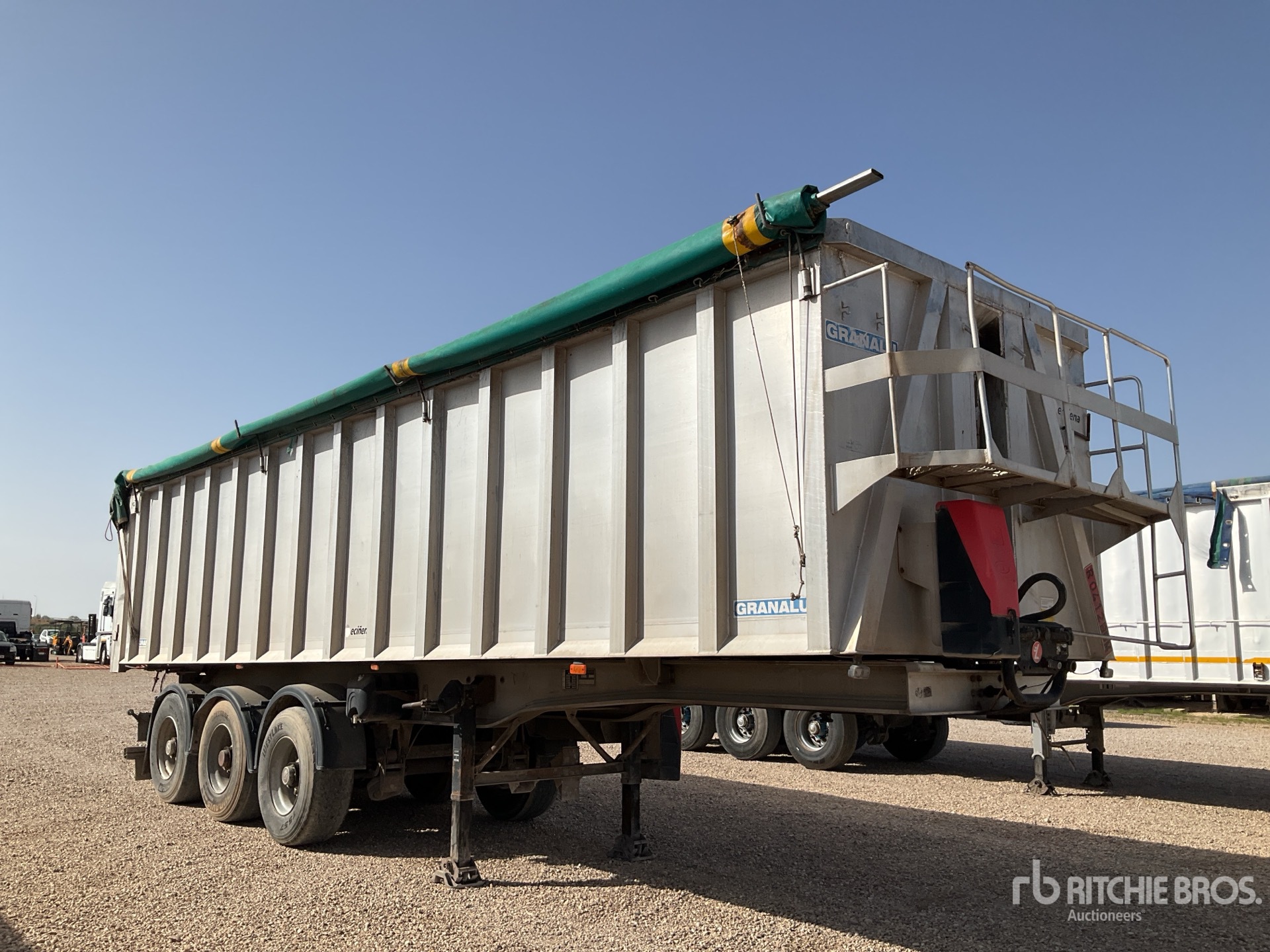 2003 Lecinena CH 8902 AL N S