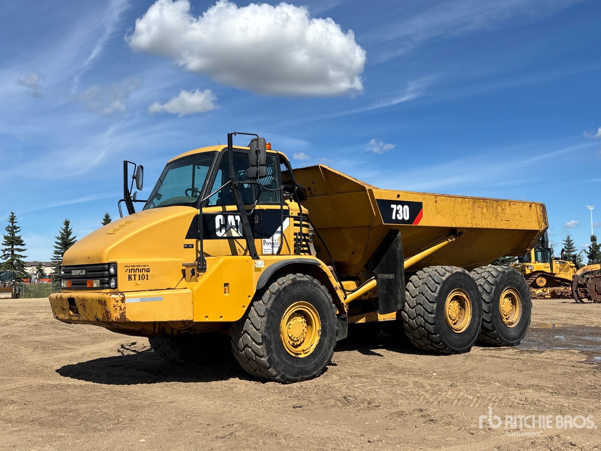 Photo of 2008 Caterpillar 730