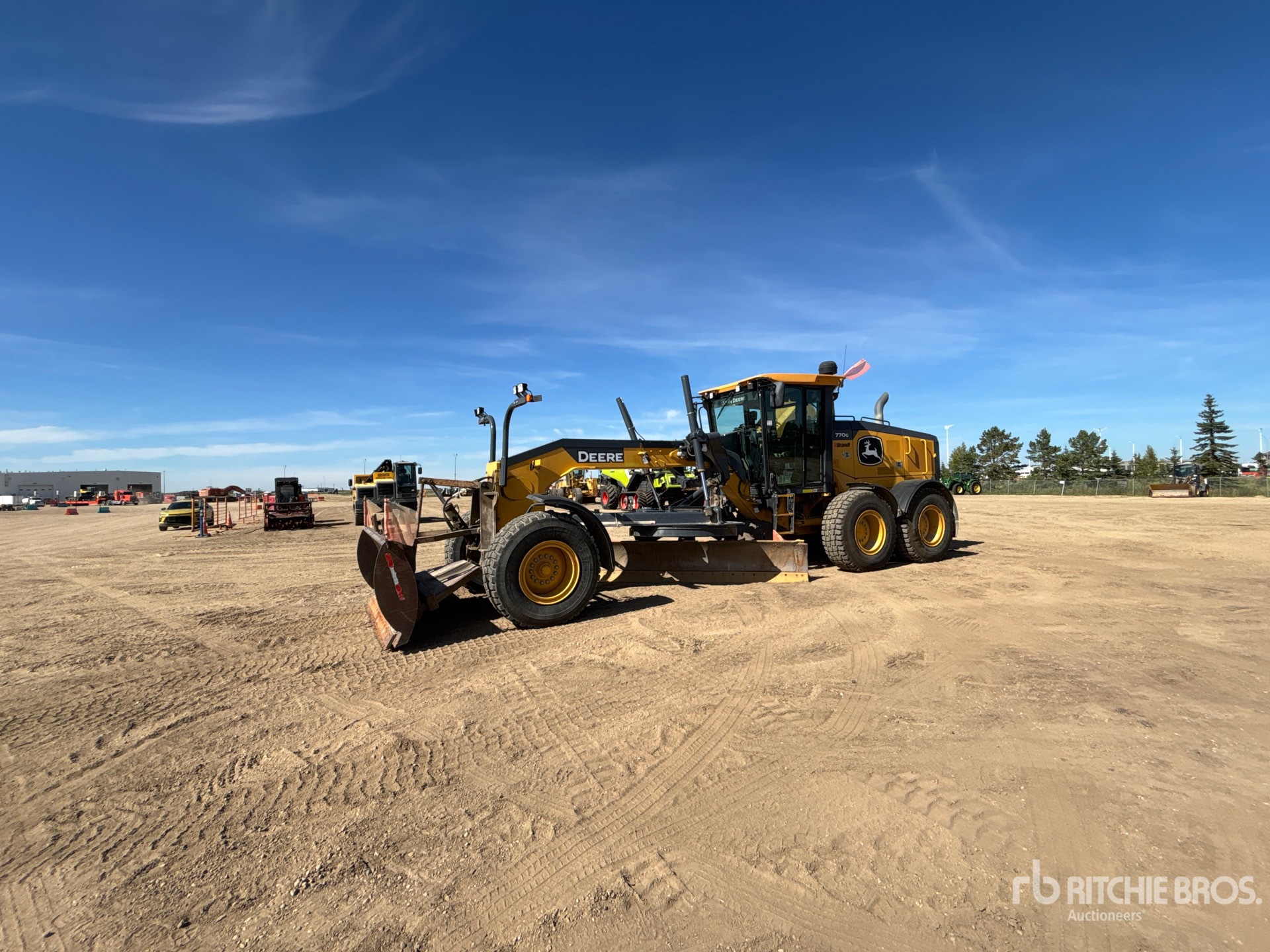 2021 John Deere 770G